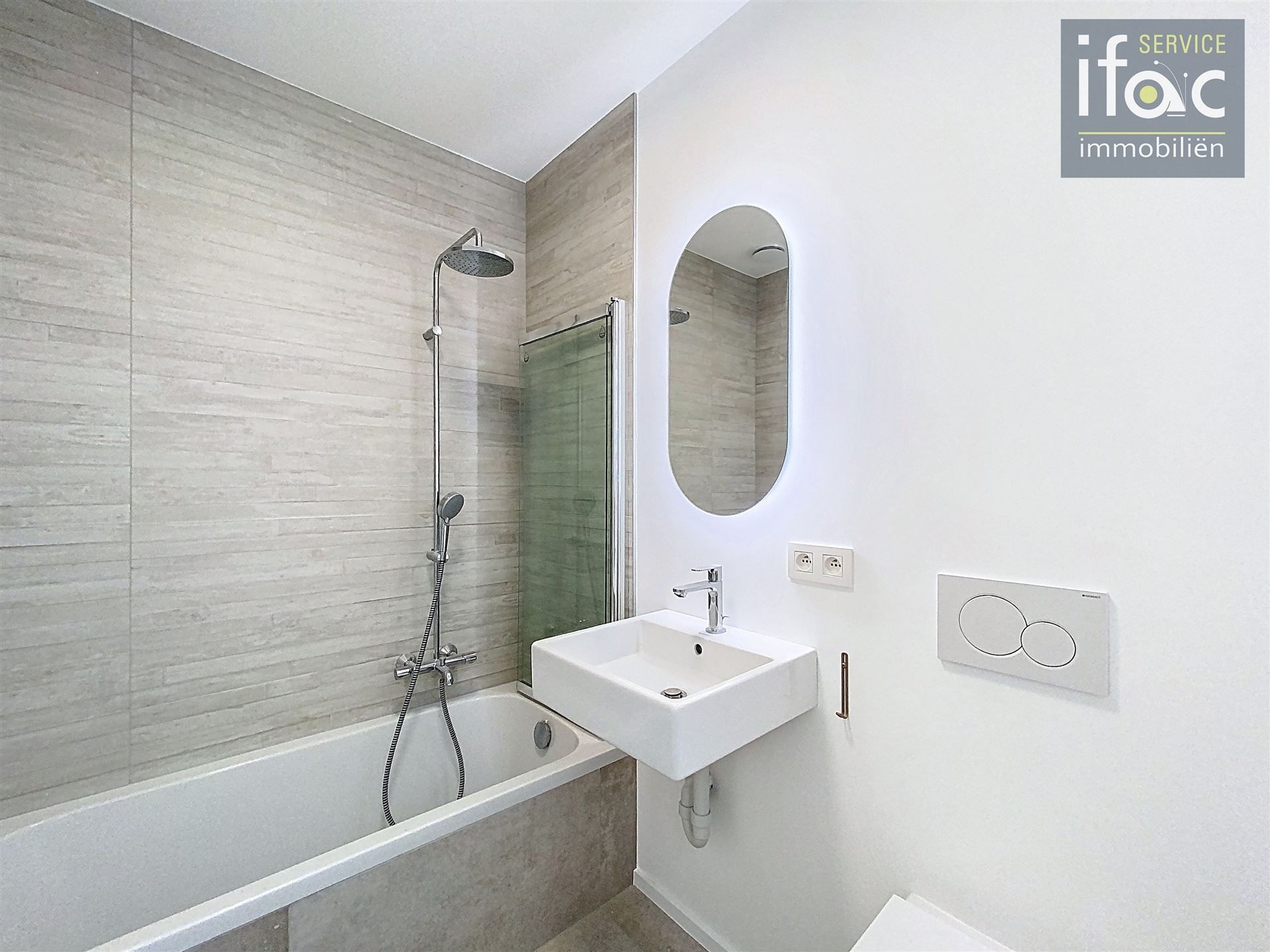 Nieuwbouwappartement met 3 slaapkamers foto 14