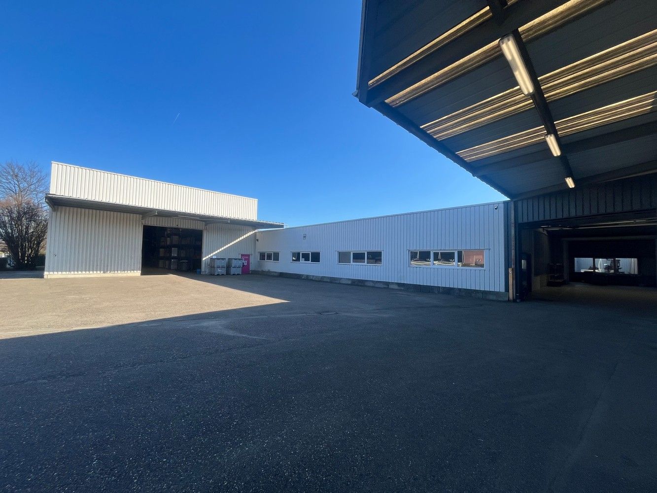 Bedrijfsgebouw met woonst op 60a01ca foto 7