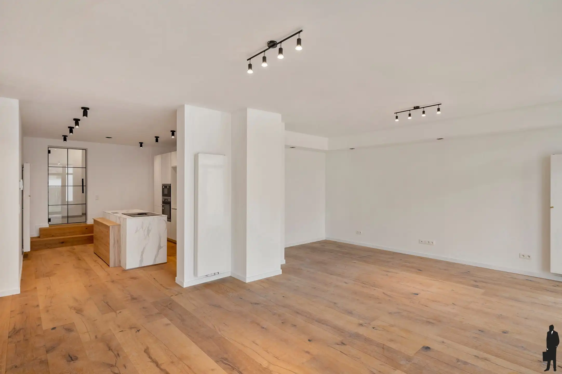 Prachtig gerenoveerd appartement met 2 slaapkamers en ruime tuin van 263 m² nabij het centrum van Mechelen. foto 8