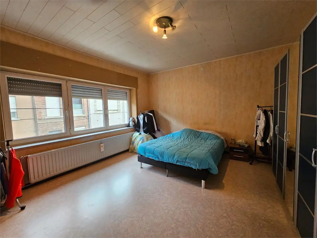 Ruime, praktische woning met tuin foto 25