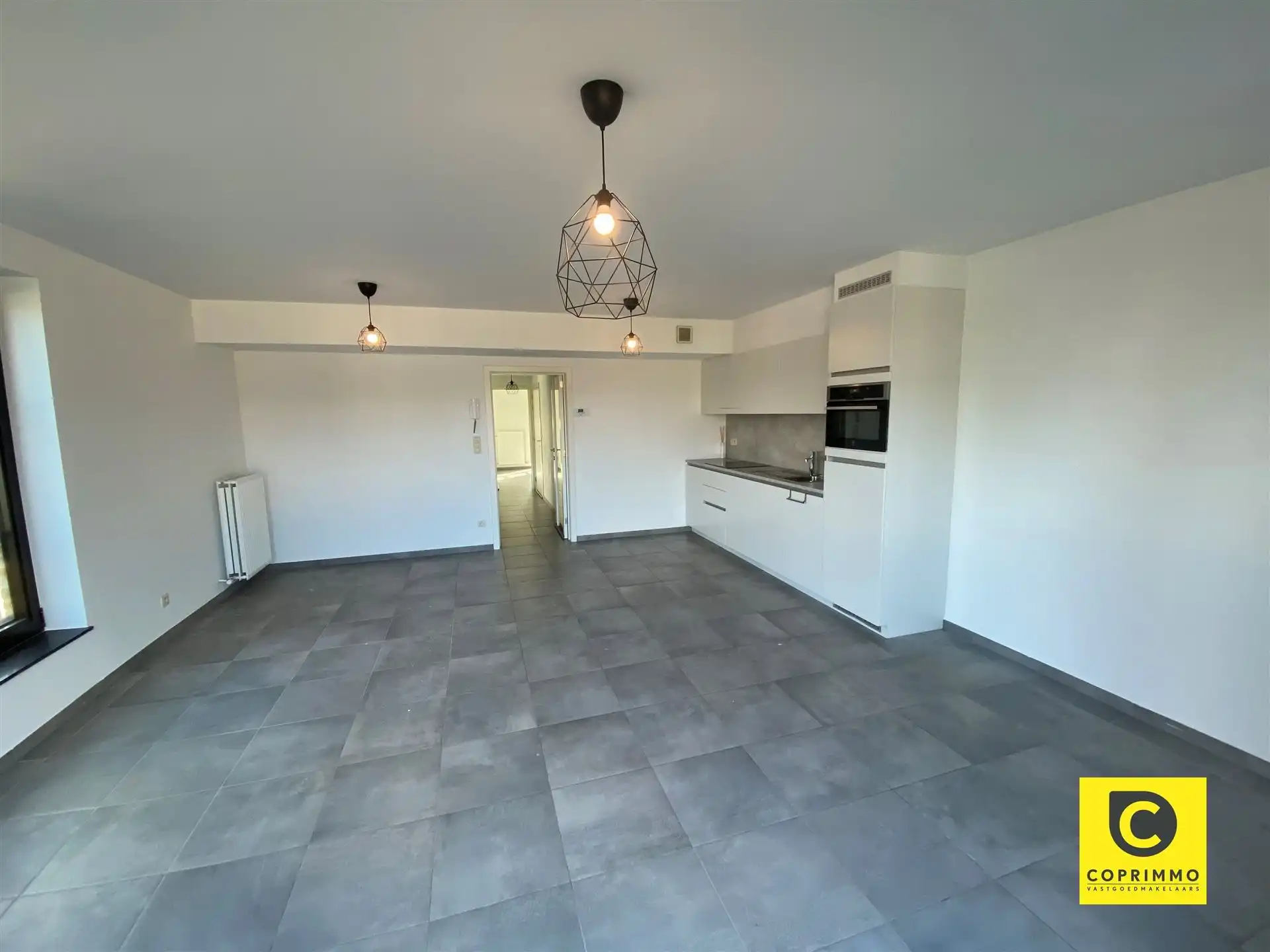 Modern appartement met 2 slaapkamers foto 5