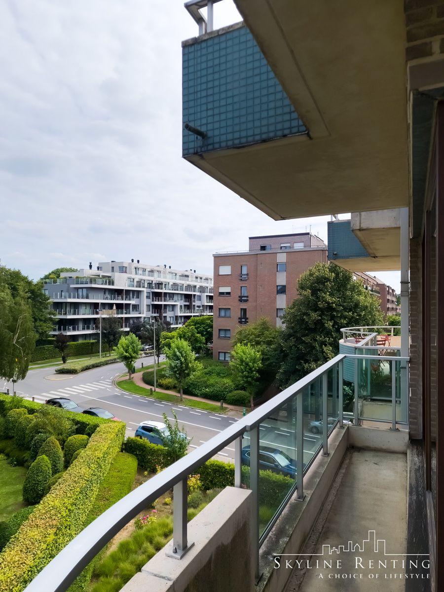 Appartement 2 slaapkamers gemeubeld - met TERRAS (Stockel) foto 6