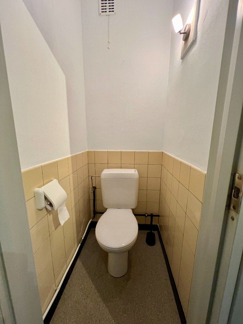 Zeer goed gelegen appartement met 2 slpks, terras en garage foto 8