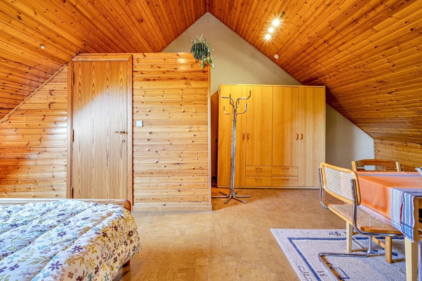 Veelzijdige eigendom met opslagruimte, werkplek en woongelegenheid in Gent foto 20