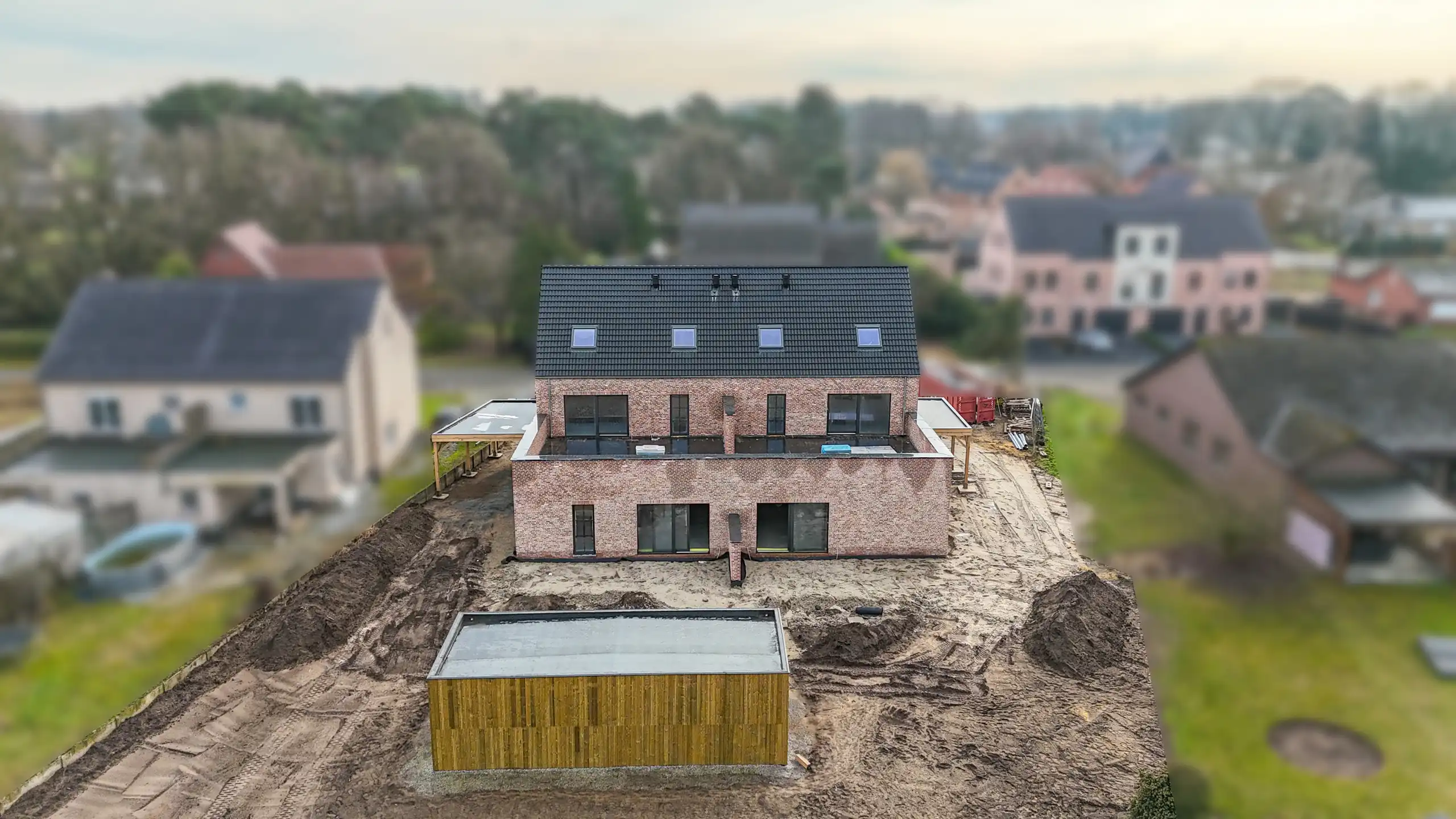 Zeer ruim (146m²!) duplex app.met 2-slpks,garage en terras! foto 23