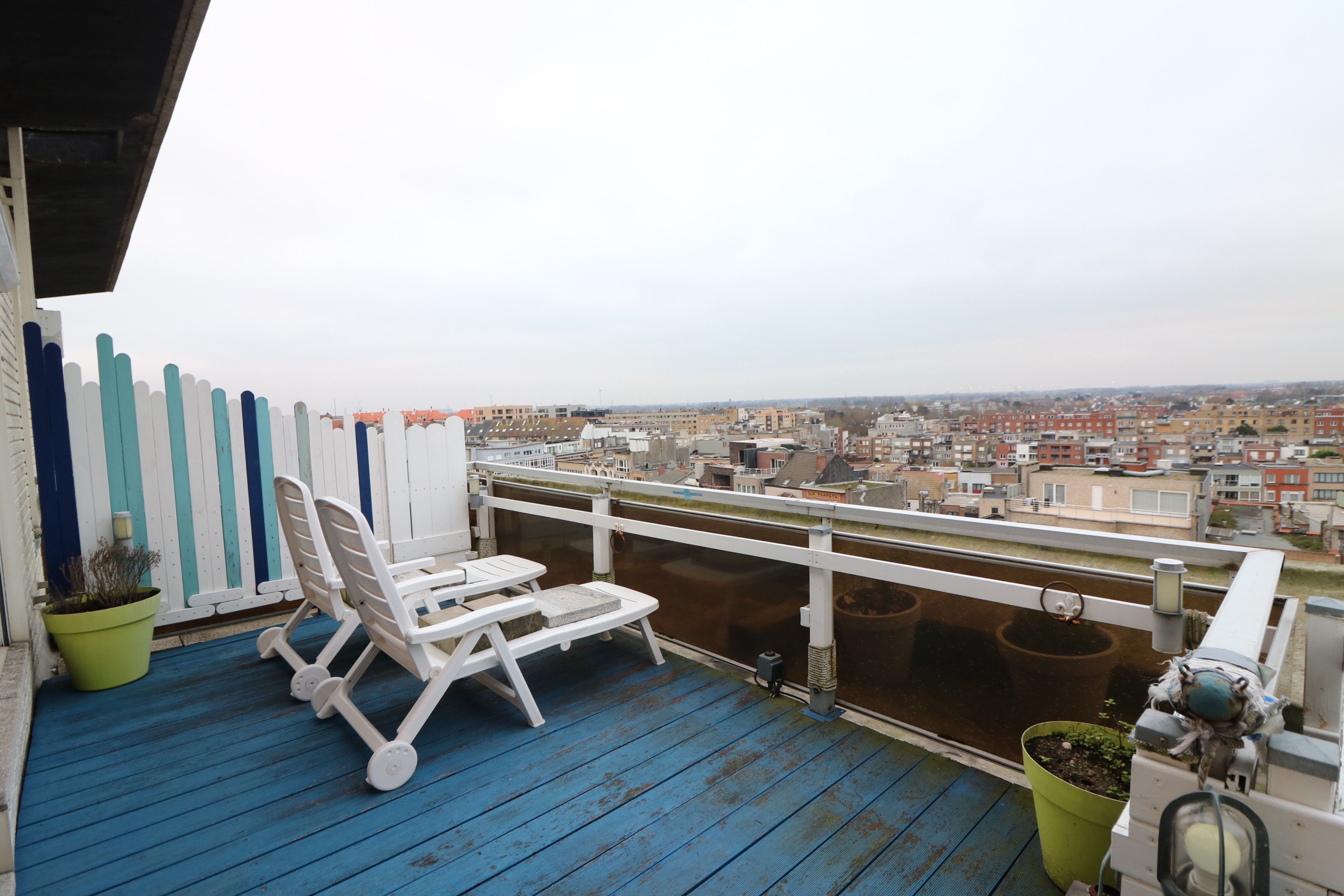 Zeer zonnig appartement met groot terras foto 5