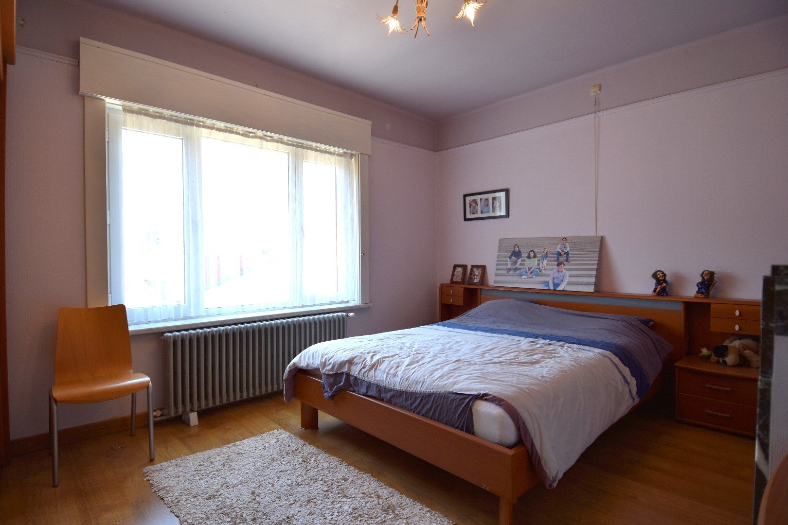 Charmante eigendom met 3 slaapkamers, 80 m² zolder, inpandige garage en zonneterras te koop in Gullegem-centrum foto 15