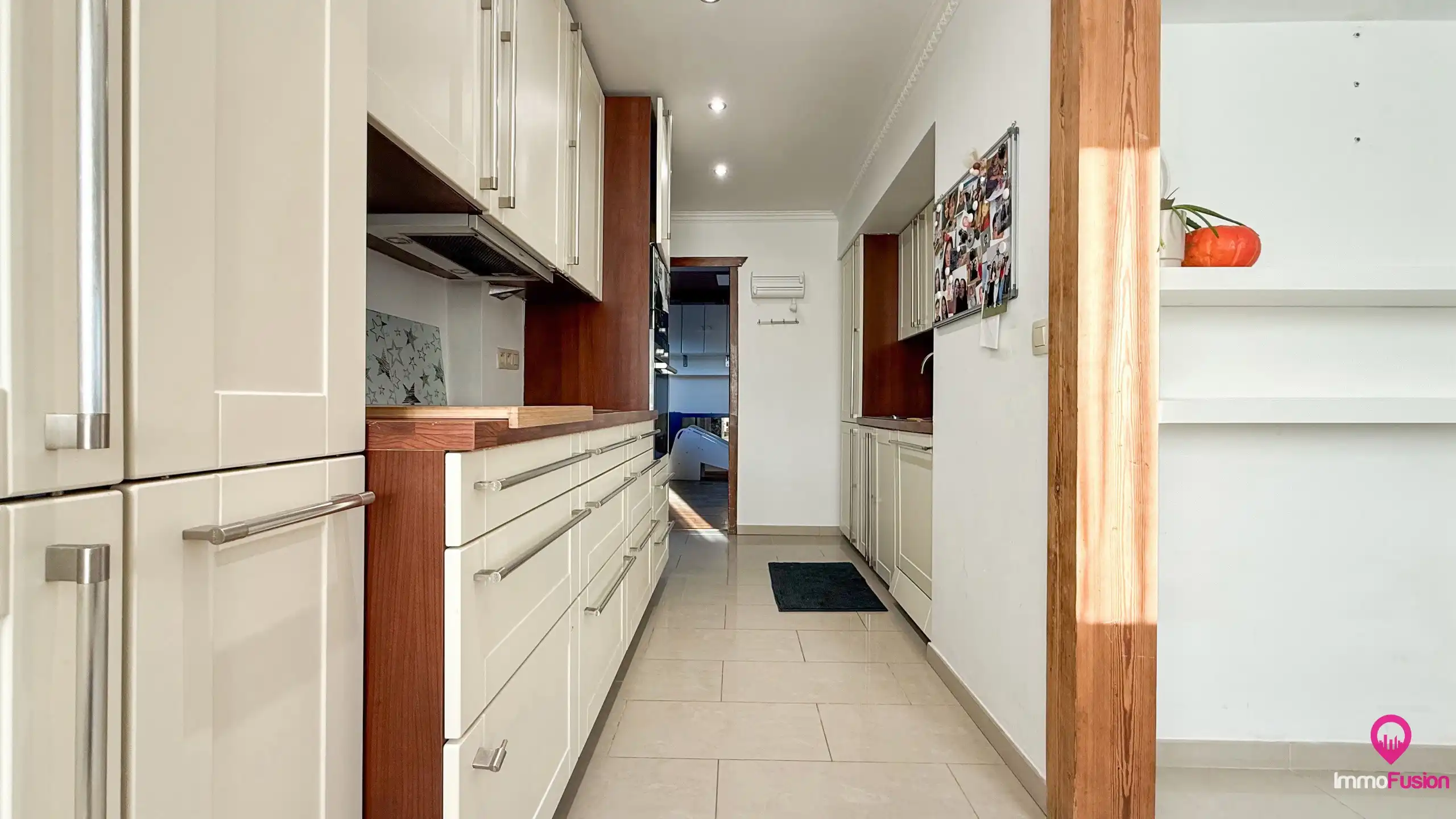 Uniek woon-werkpand met vergunde loods van 110m² en 5 slpks! foto 5