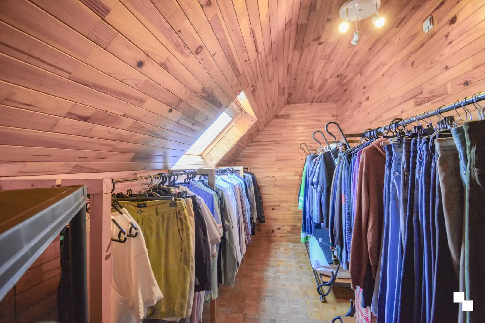 Handelswoning met winkel en atelier op commerciële ligging te Hooglede foto 29