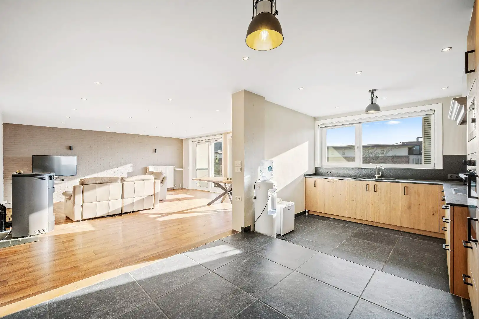 Ruim, instapklaar appartement te centrum Tienen foto 10