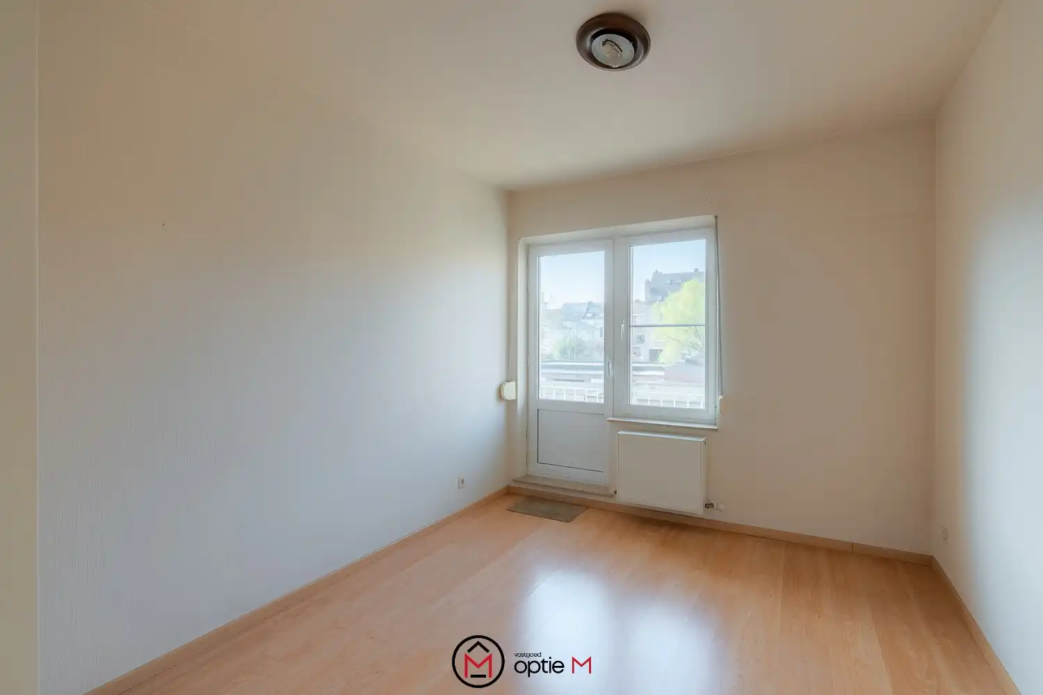 Instapklaar appartement met 2 slaapkamers en garage op toplocatie in Hasselt foto 11