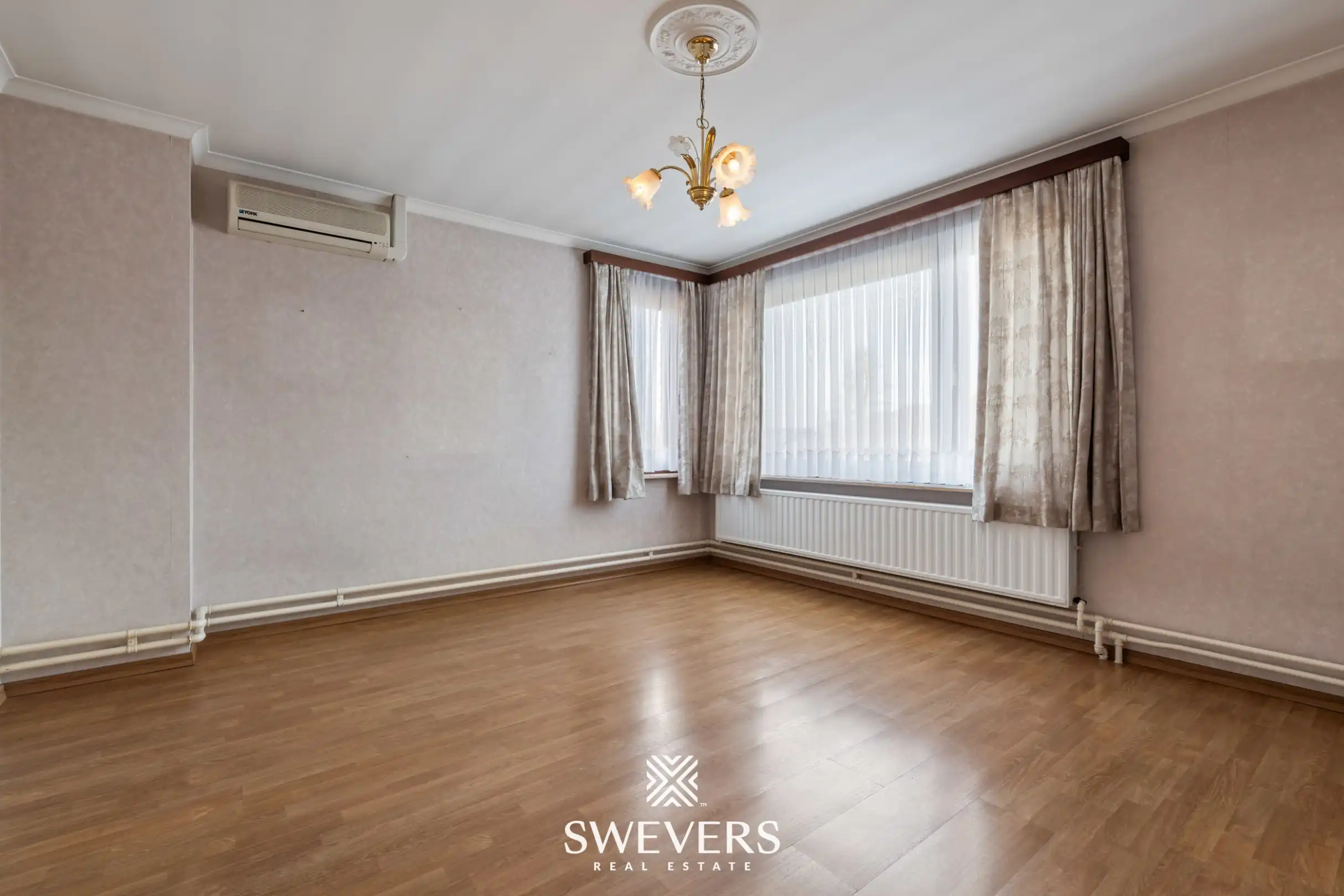 Ruime en lichtrijke gezinswoning in het mooie Alken op 7a 81 ca. foto 15