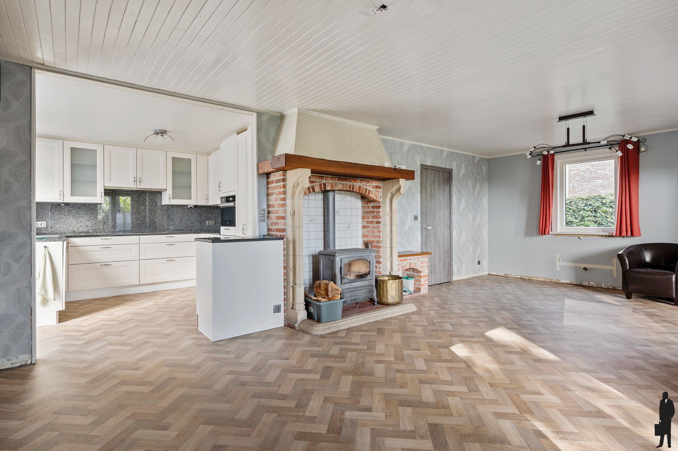 Volledig gerenoveerde woning met 4 slaapkamers  foto 7