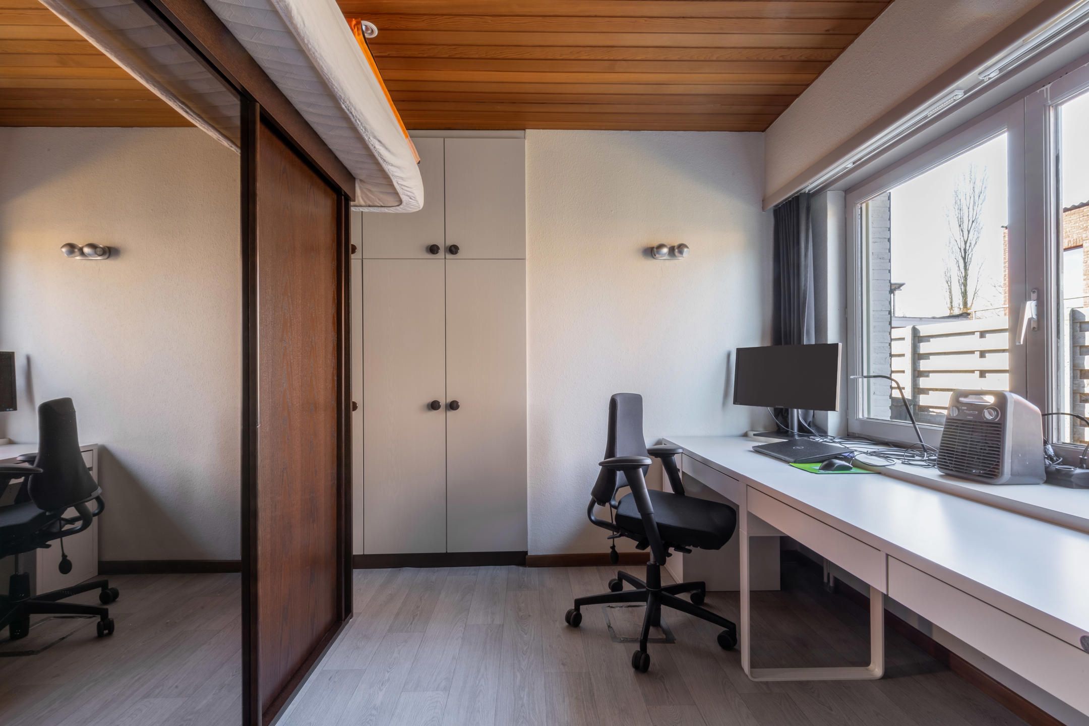 Woning met tuin te huur op goede locatie nabij het centrum van Sint-Antonius. foto 6