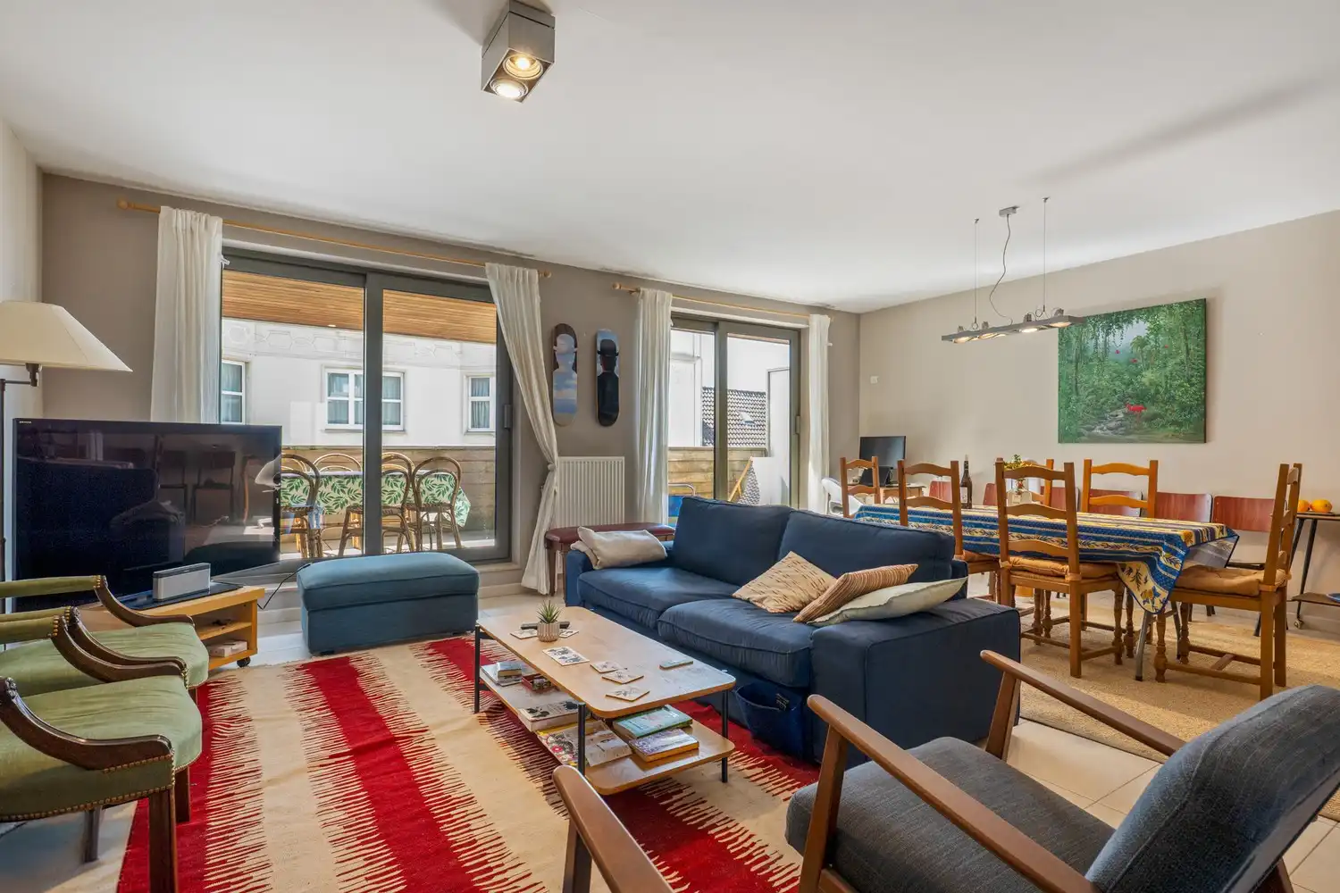 Ruim duplex appartement met 2 slpkrs op een toplocatie in Elsene foto 3