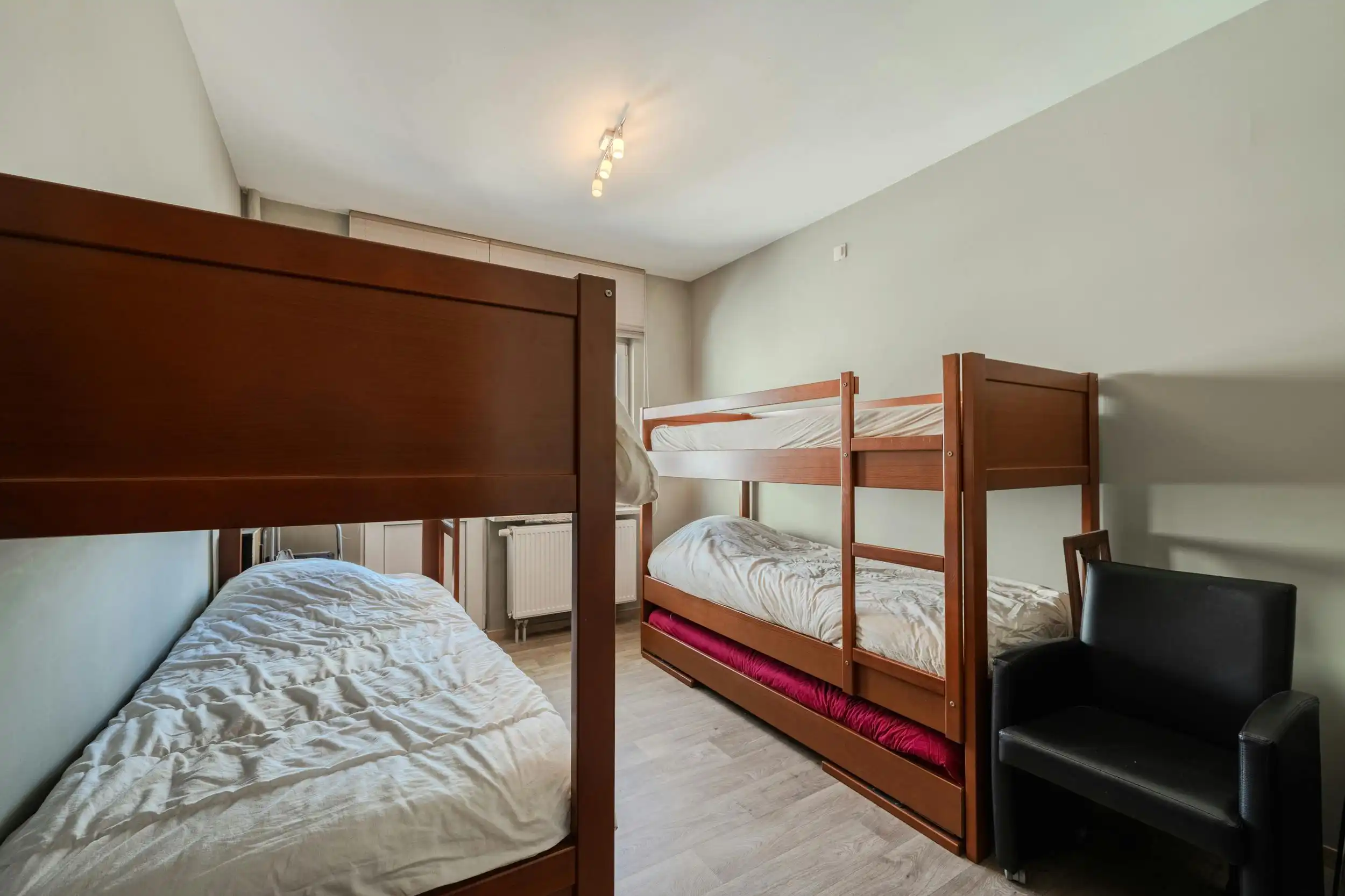 Instapklaar appartement met lateraal zeezicht te Mariakerke foto 12