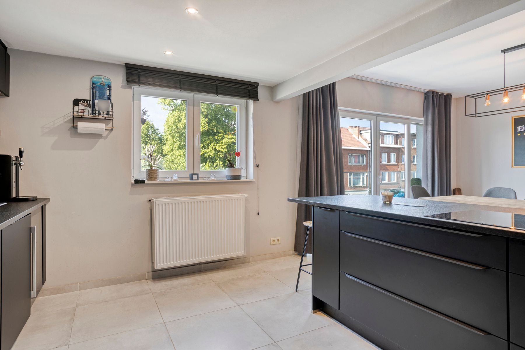 Gerenoveerd 2-slaapkamer appartement op centrale ligging foto 12