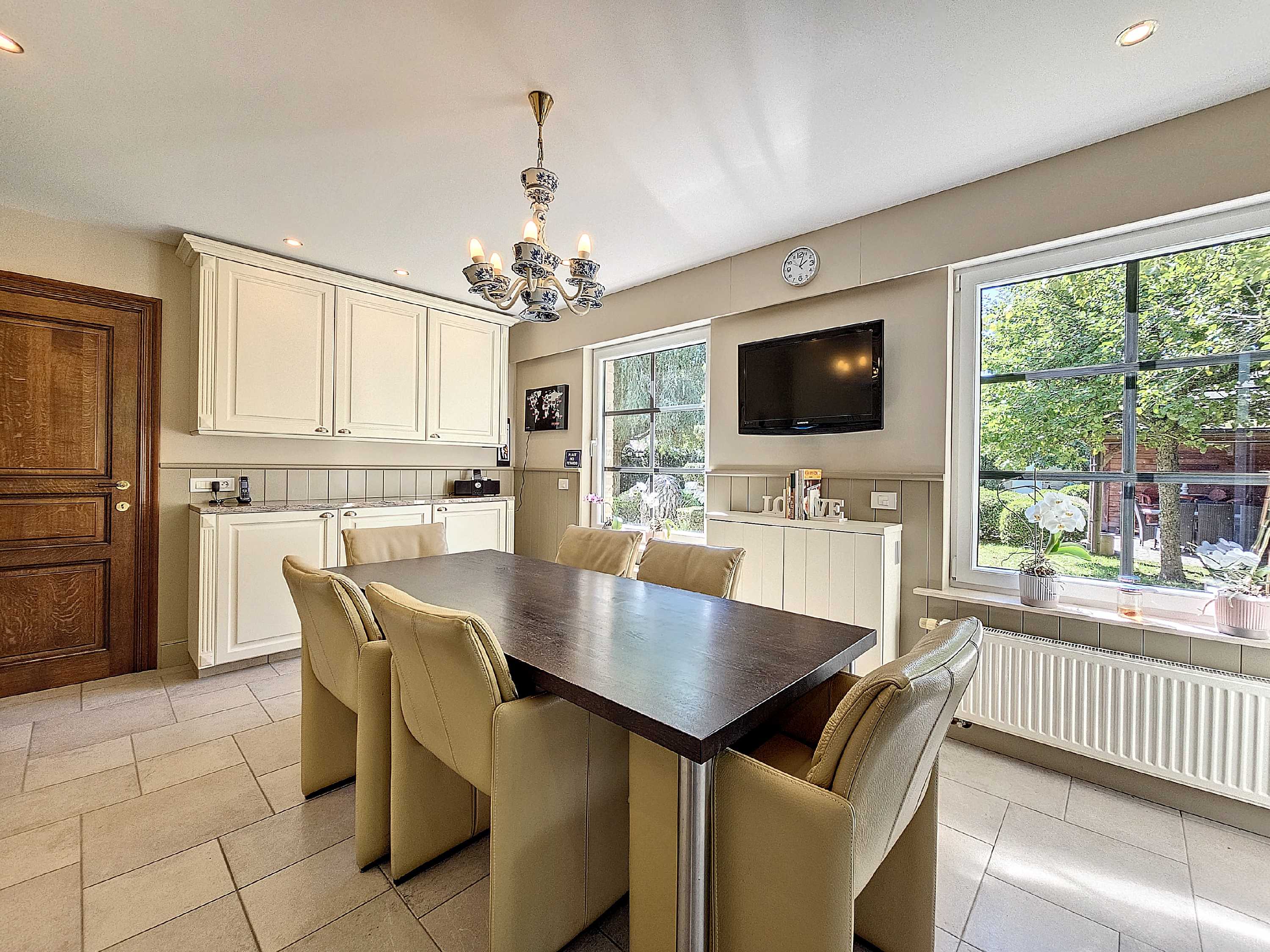 Uitzonderlijke villa nabij de Oude Veurnevaart foto 6