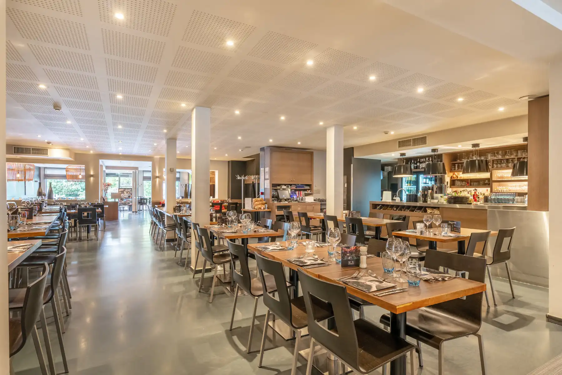 Prachtig commercieel pand met stadstuin in het hart van Aartselaar foto 22