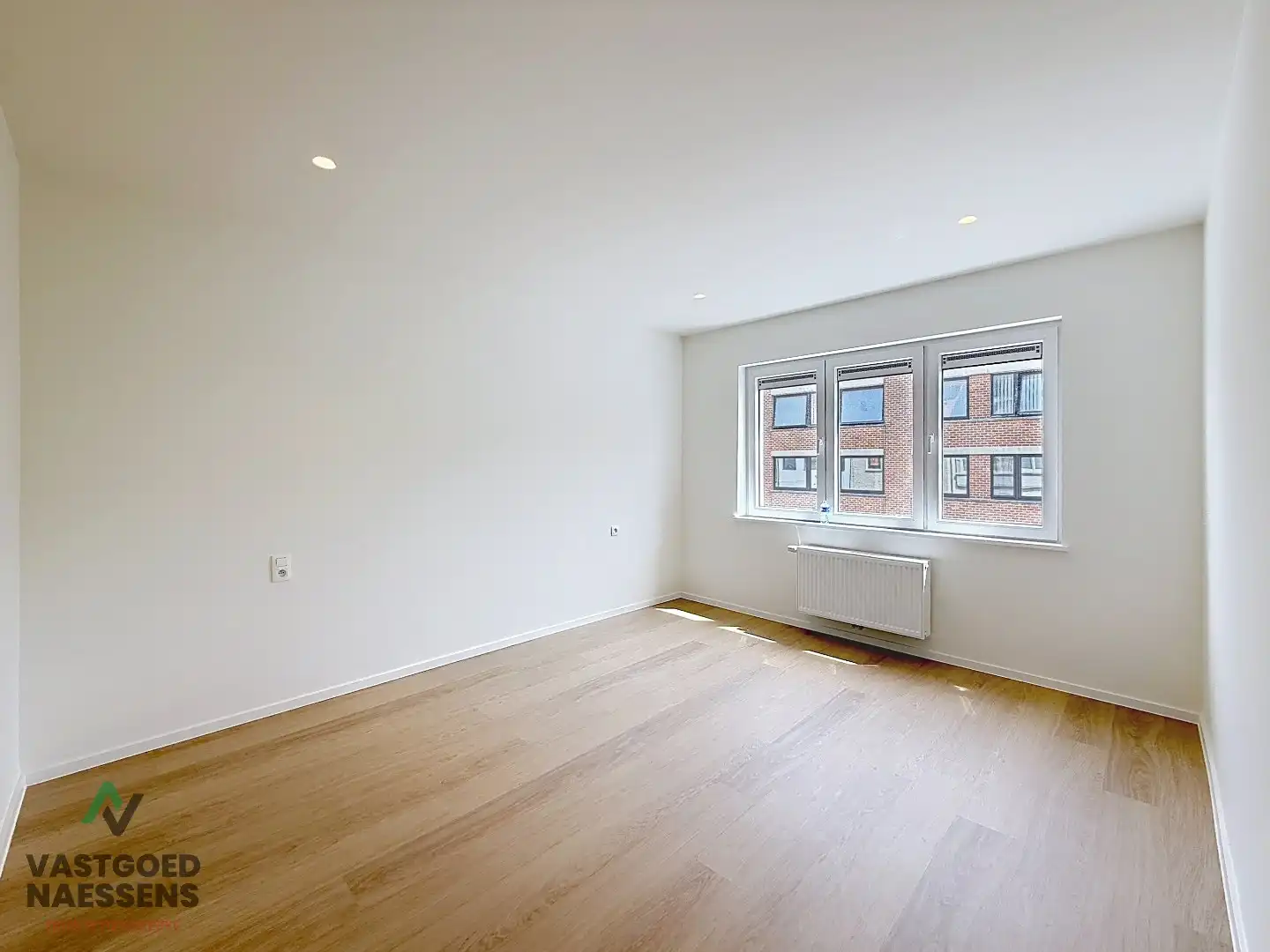 VOLLEDIG GERENOVEERDE 5 SLPK WONING – 2 BADKAMERS – ZONNIGE ZW-TUIN foto 24