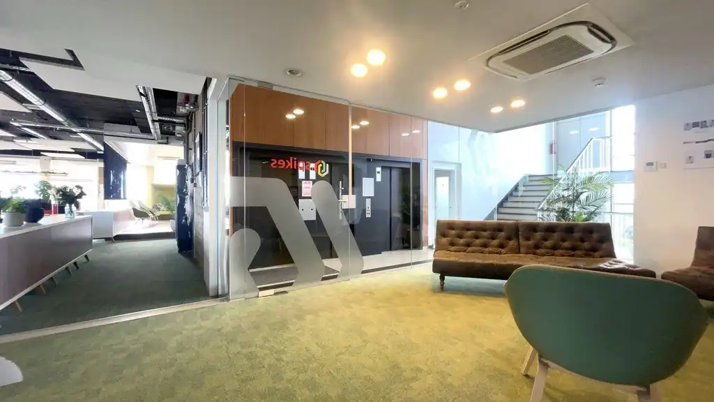 Stijlvol kantoor te huur in WAW building Antwerpen foto 21