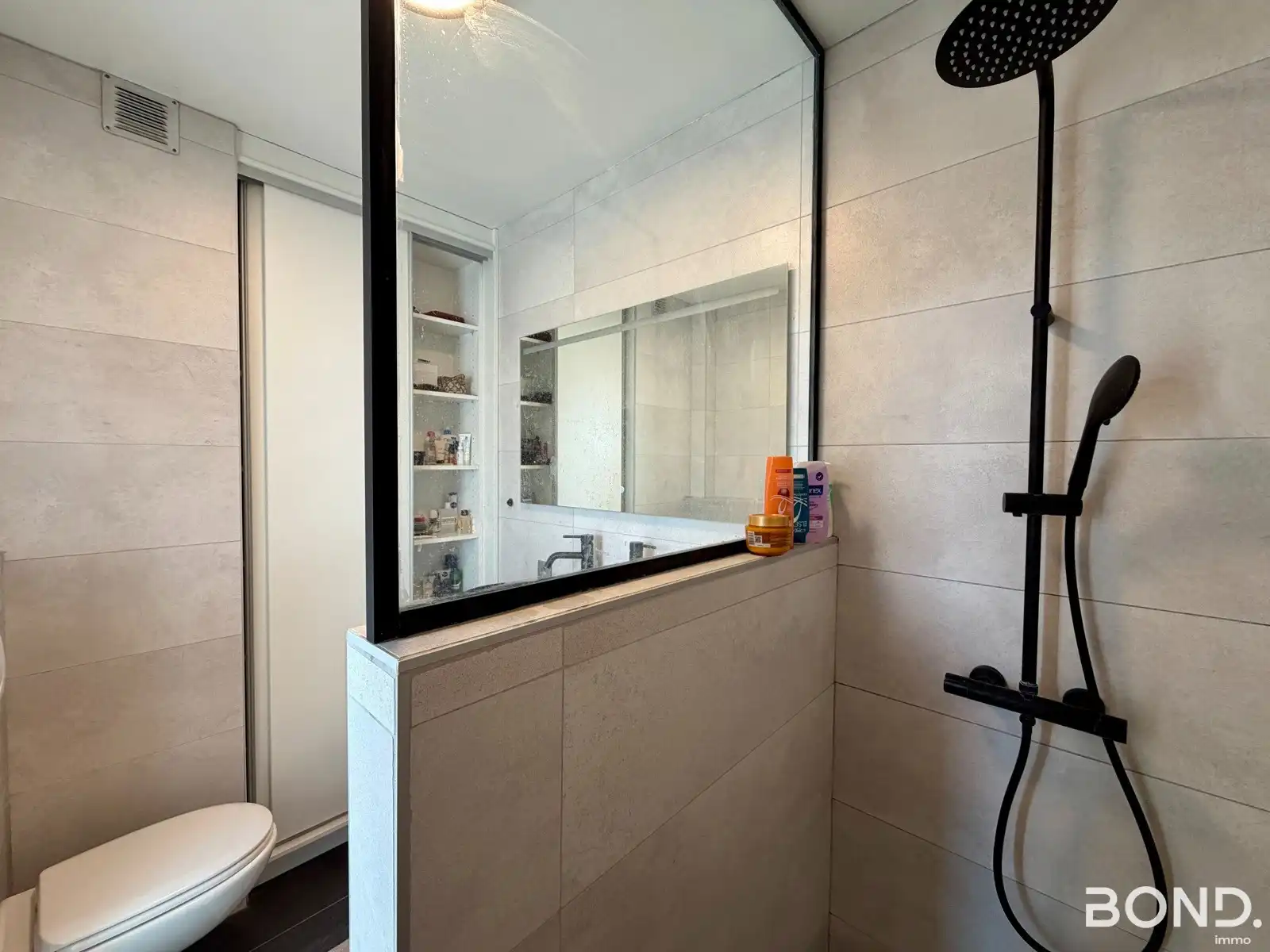 Duplex appartement te huur op toplocatie!  foto 10