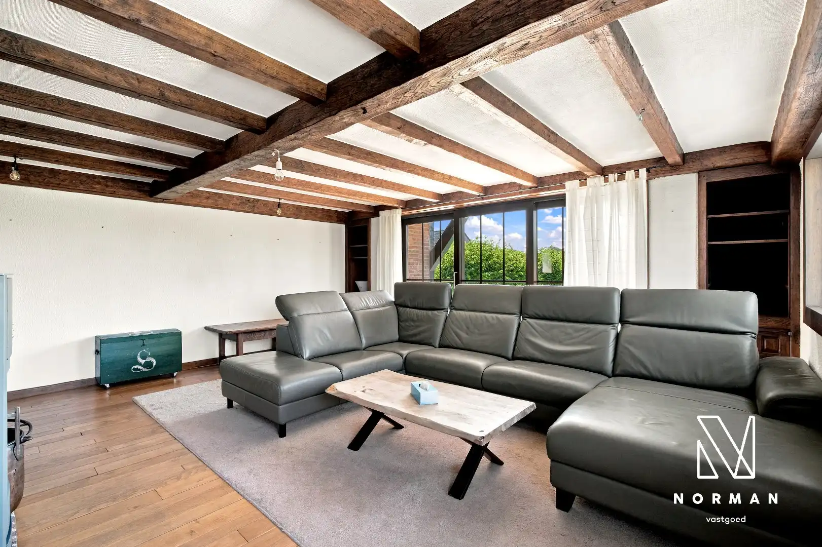 Villa met zwembad op een perceel van 1.598 m² foto 23