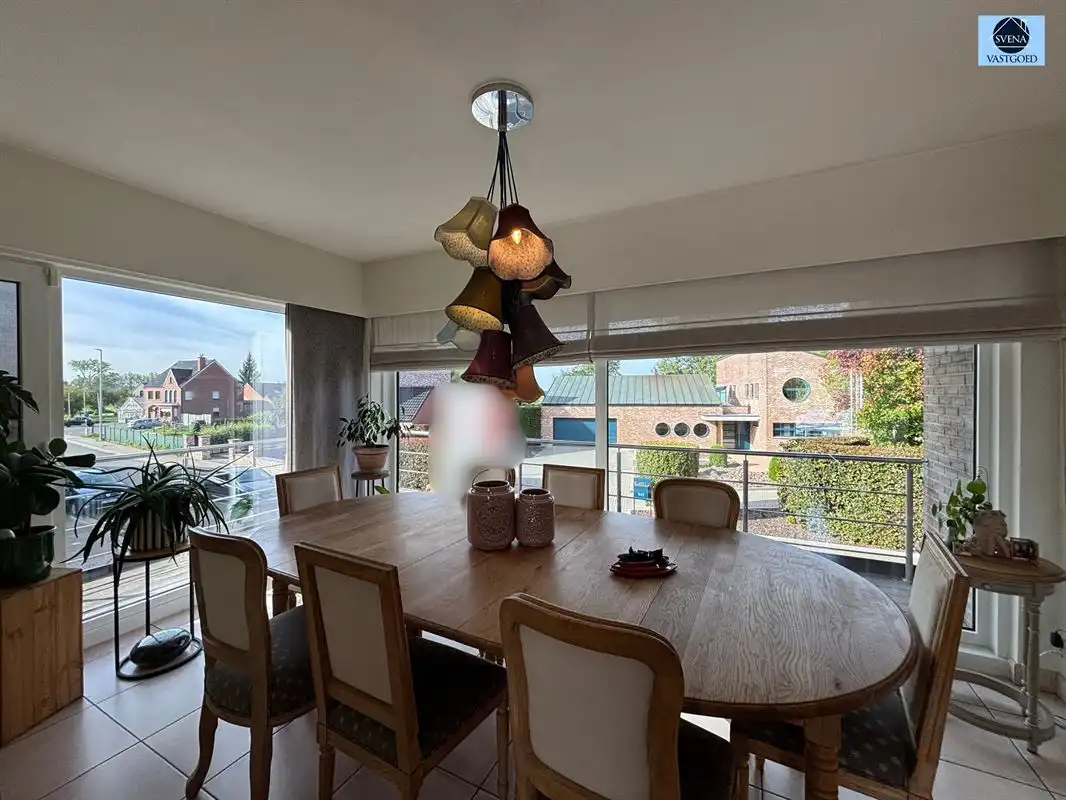COMMERCIELE RUIMTE MET DUPLEXAPPARTEMENT- VEEL MOGELIJKHEDEN EN UITSTEKENDE ZICHTBAARHEID foto 16