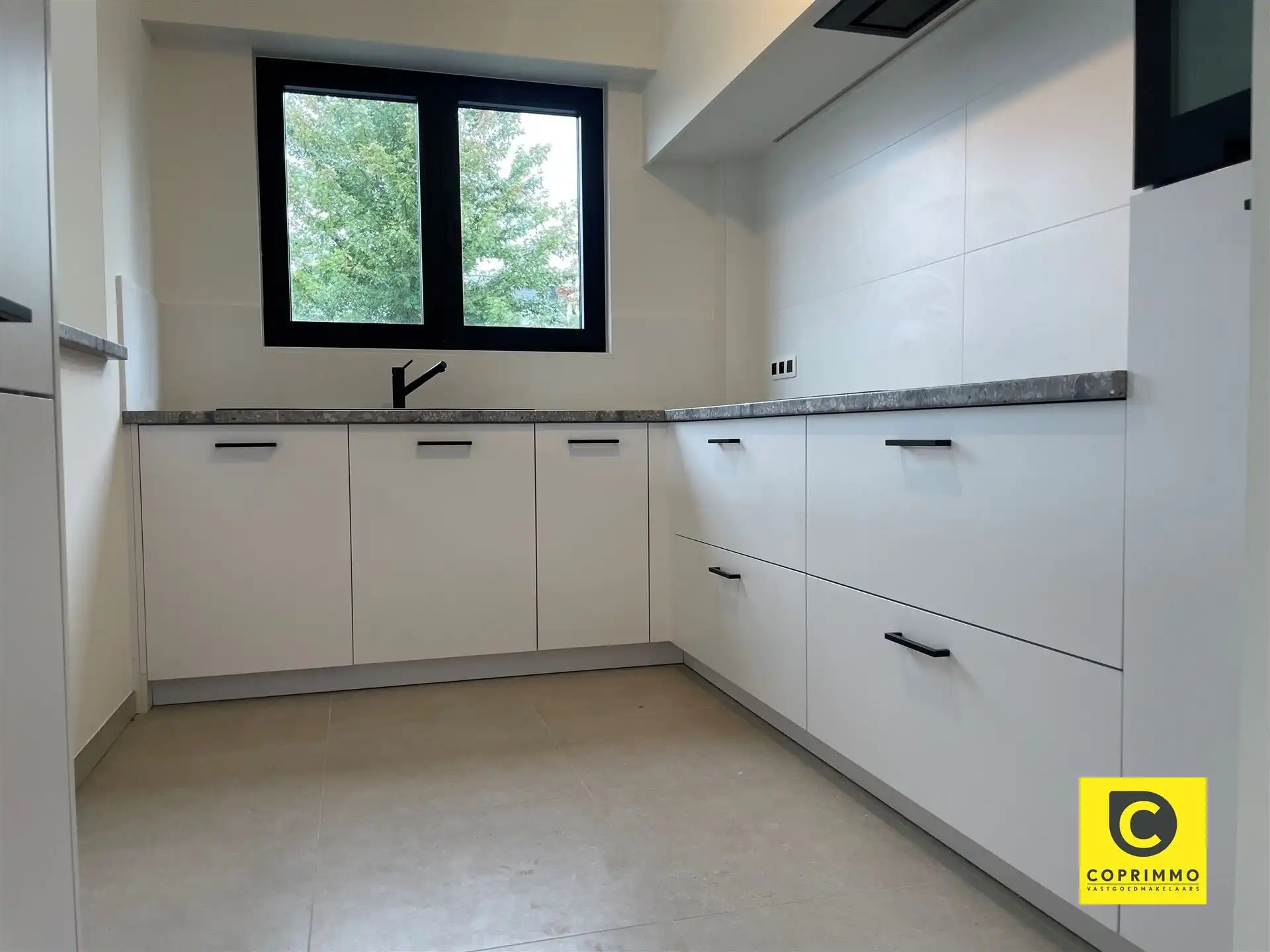  app. 2 slk, tuin en P  foto 5