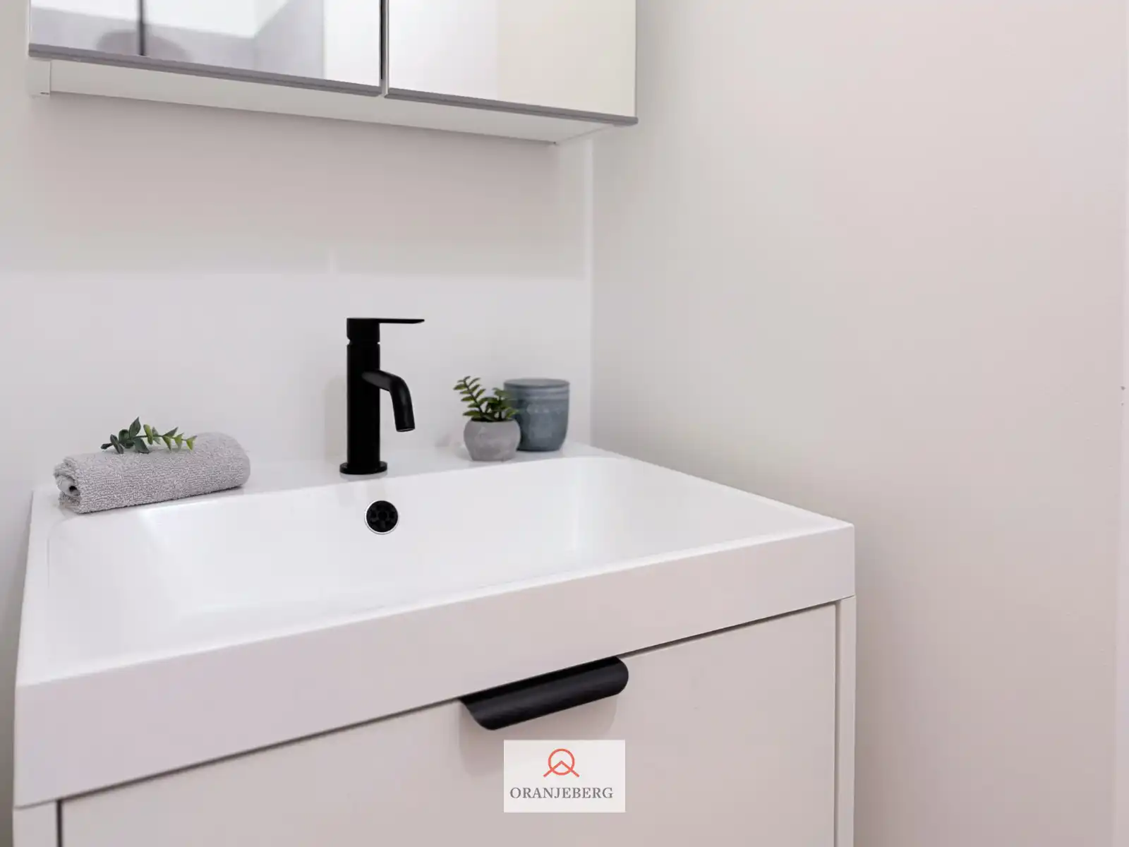 LAATSTE STUDIO! Gerenoveerde lichtrijke duplex studentenstudio foto 18