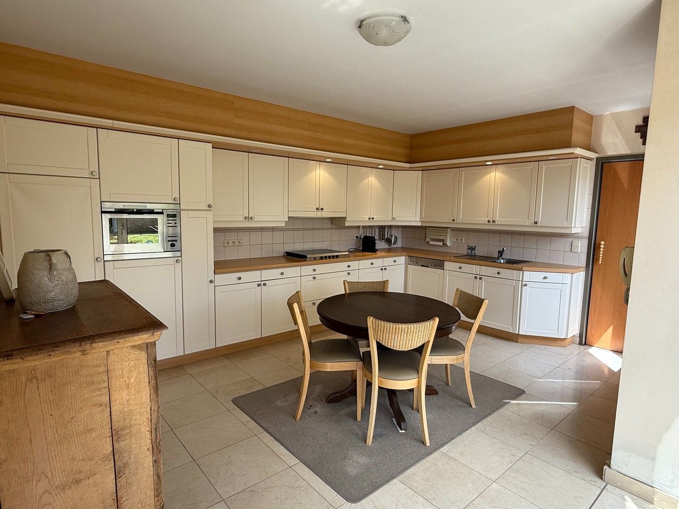Woning met praktijk- of handelsmogelijkheden in het centrum van Ramsel foto 7