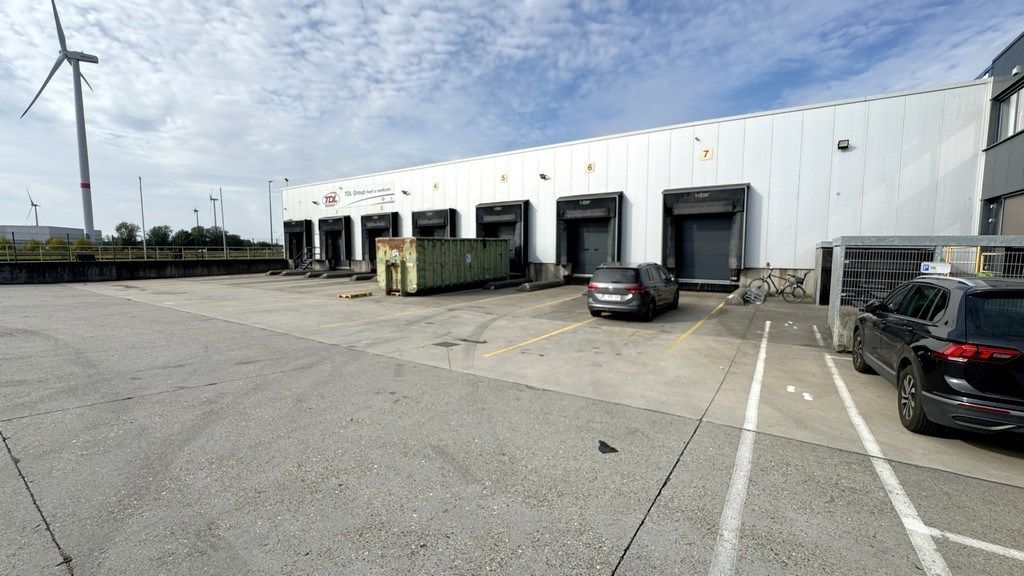 Opslagruimte te huur op logistieke site te Willebroek foto 11