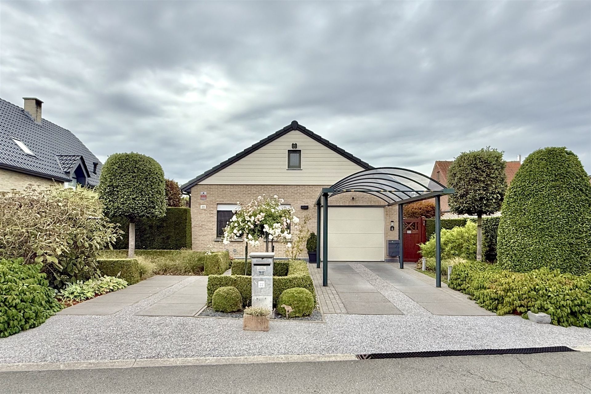 Instapklare bungalow met 2 slaapkamers foto 24