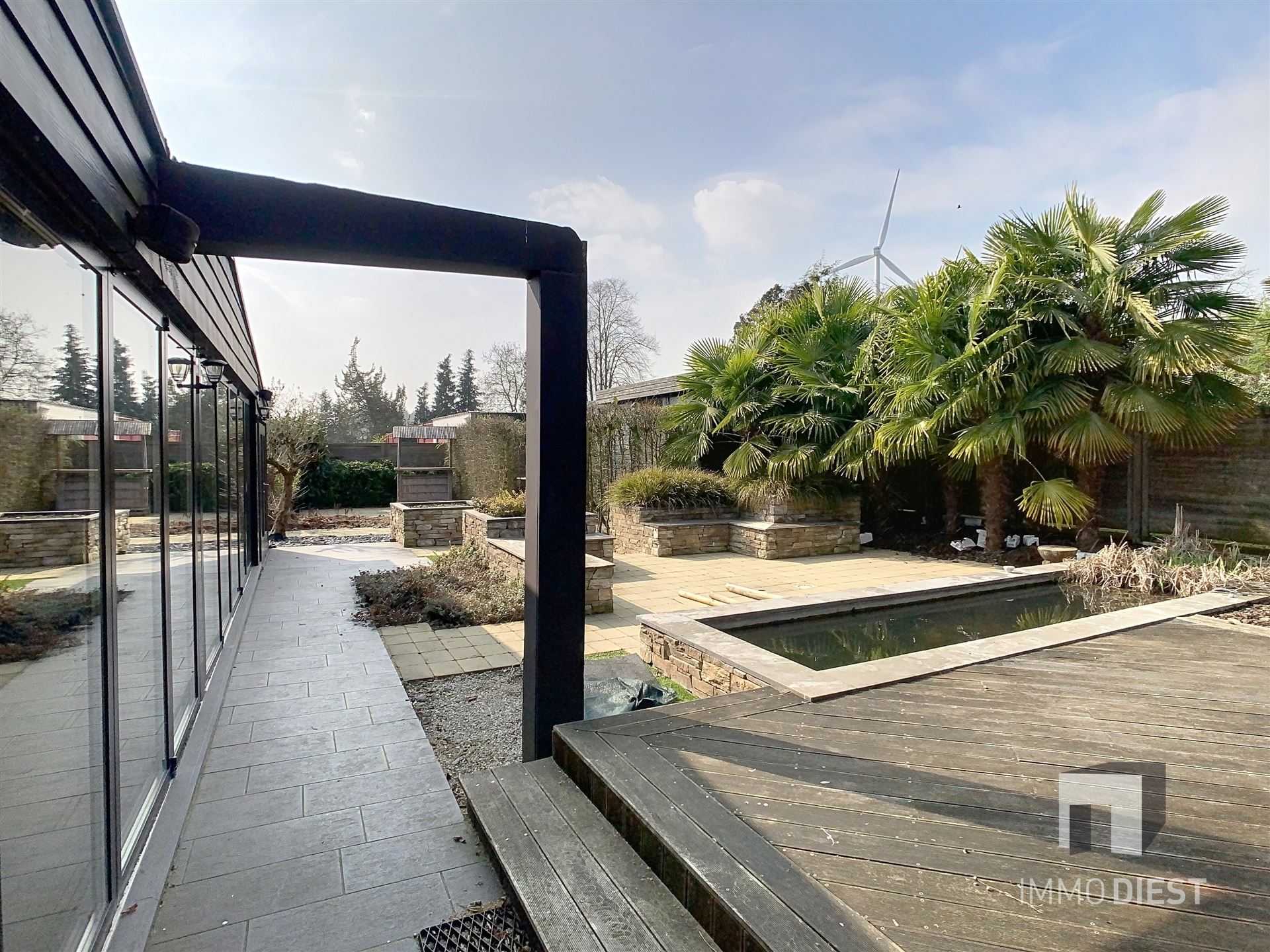 Uniek handelspand met exclusieve afwerking op Triple A locatie foto 16