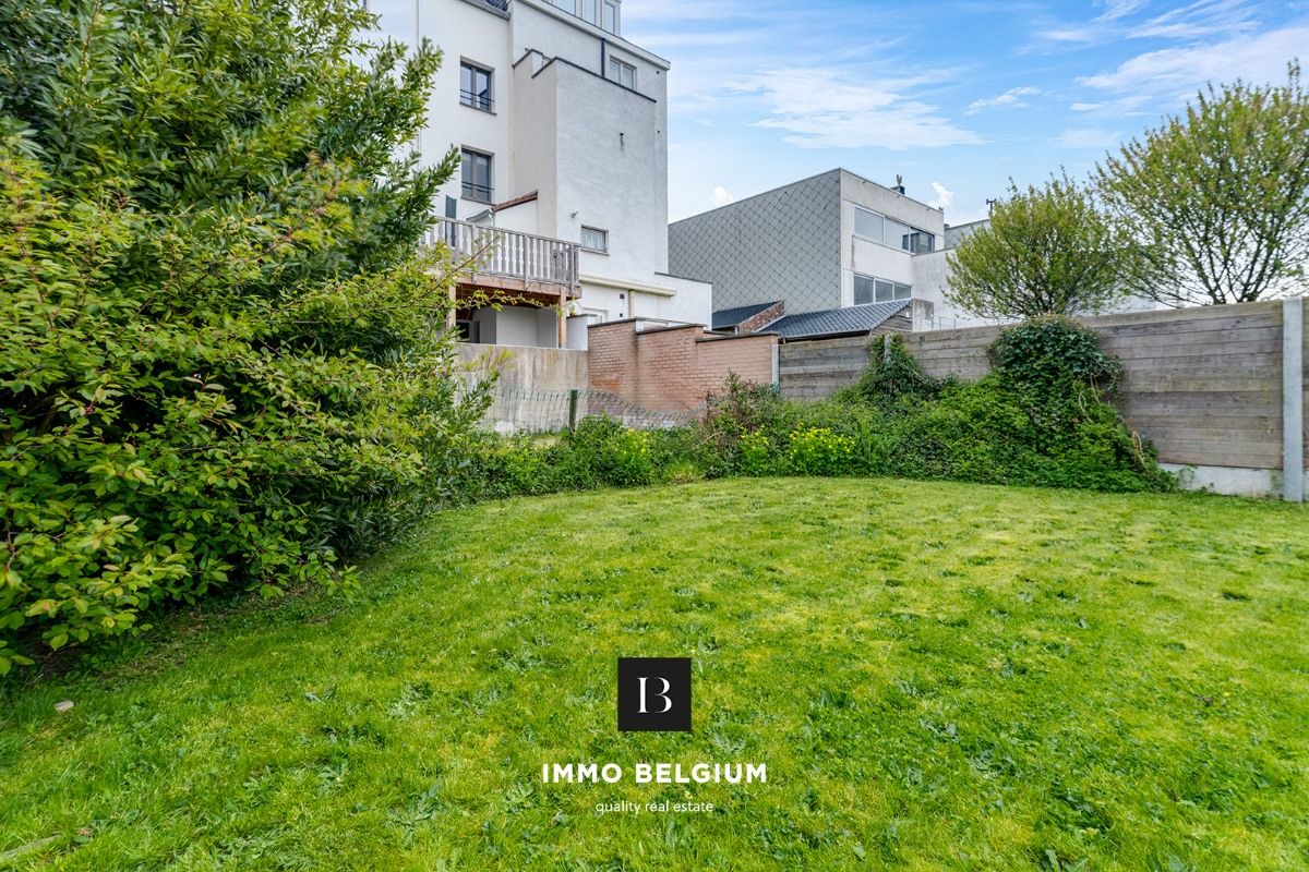 Appartement met tuintje nabij het centrum foto 4