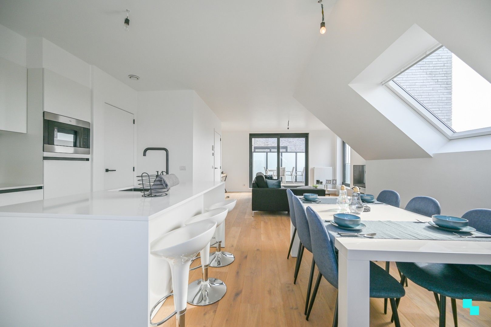 Energiezuinig tweeslaapkamerappartement met terras in Beveren-Leie! foto 8