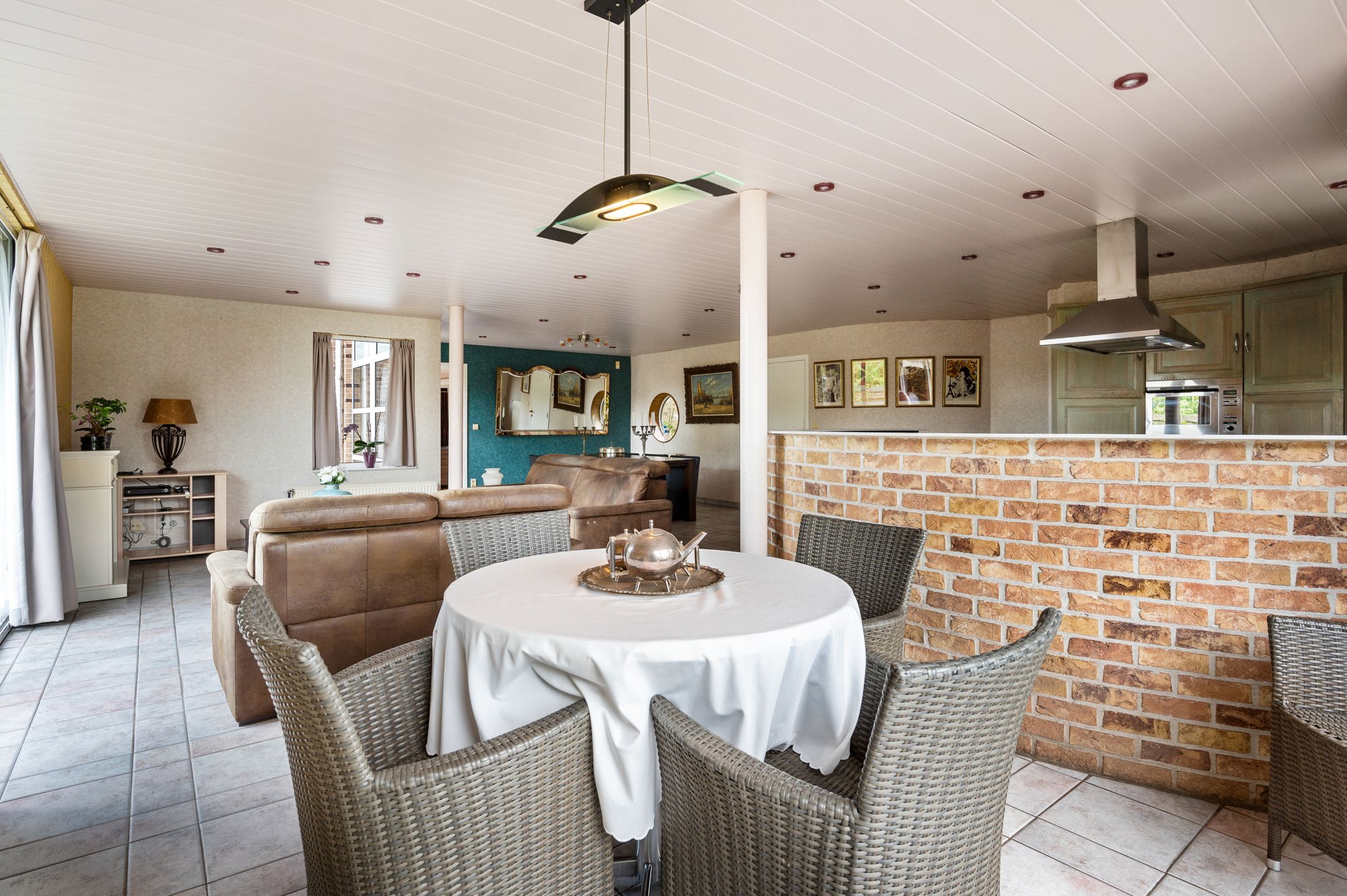 Gezinswoning met kantoor en prachtige tuin te Vosselaar.  foto 11