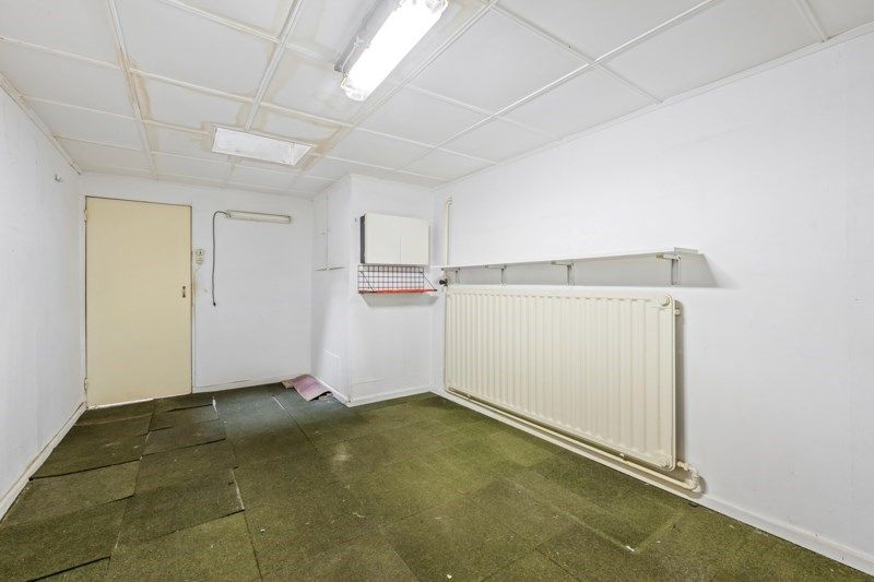 Ruime woning met veel potentieel – 4 slpks, tuin & garage foto 11
