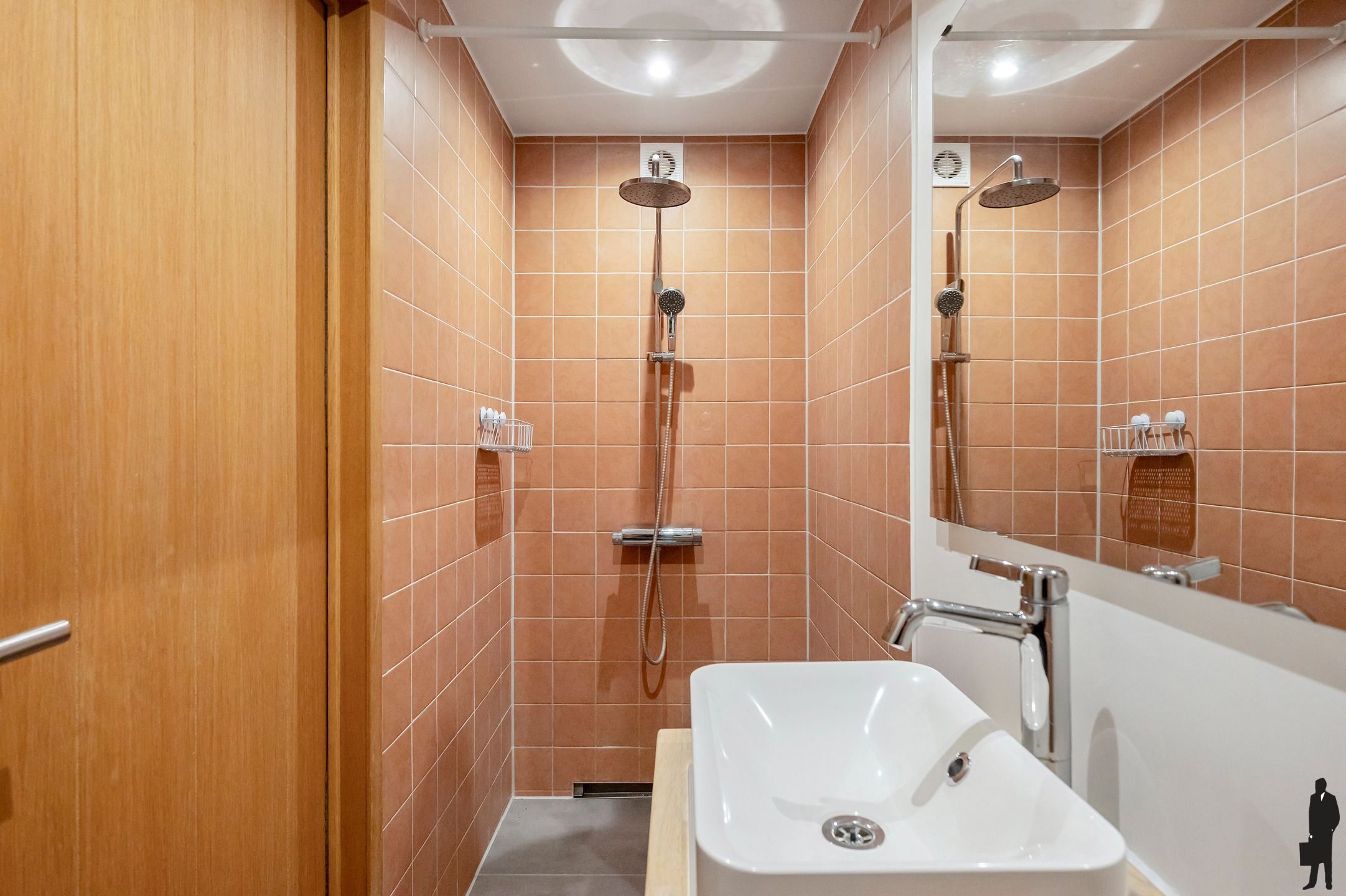 Kantoor/atelier/praktijk foto 17