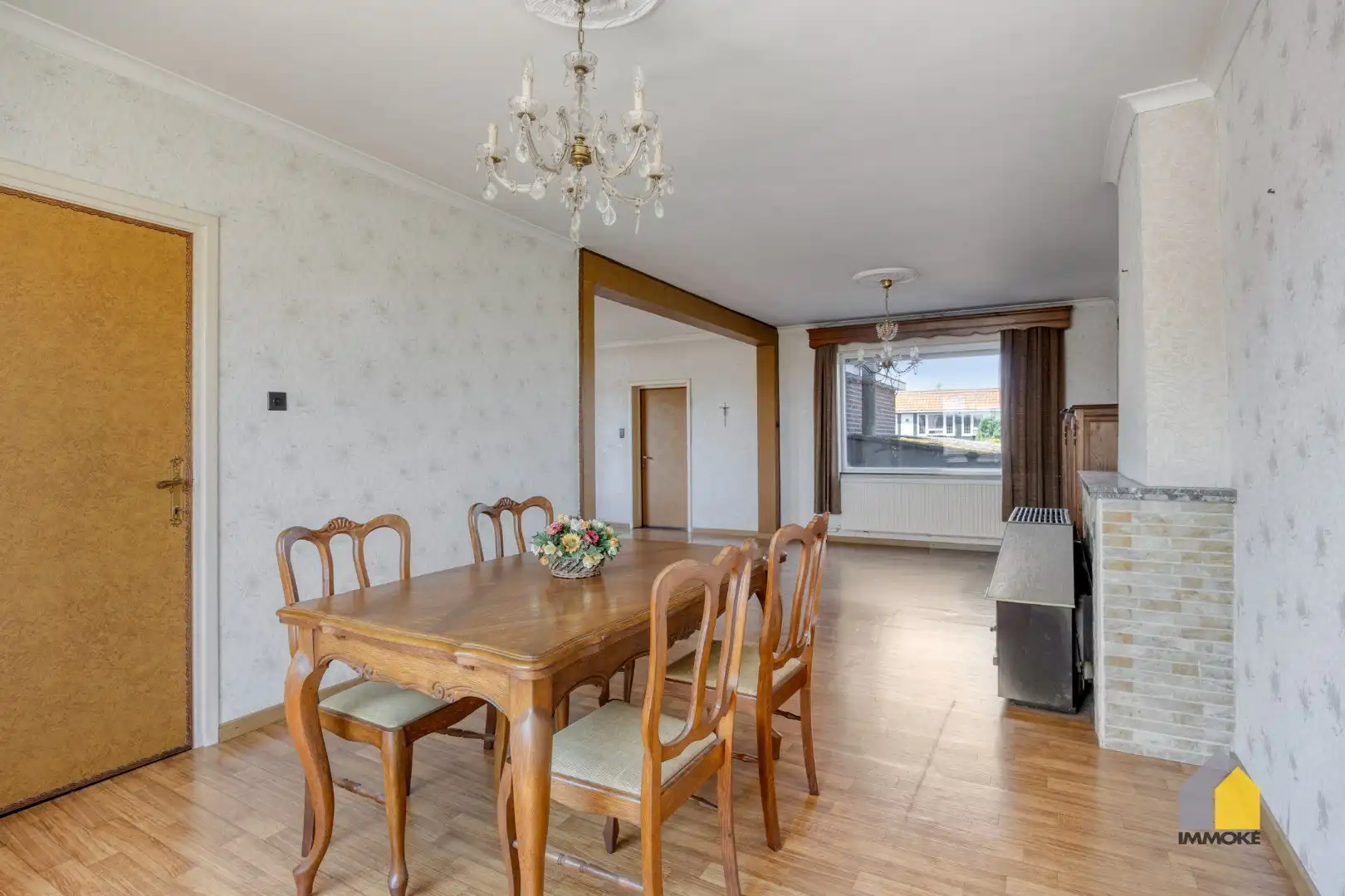 Karaktervolle, halfvrijstaande woning op 7a 31ca met aangrenzend weiland 16a 50ca. foto 7