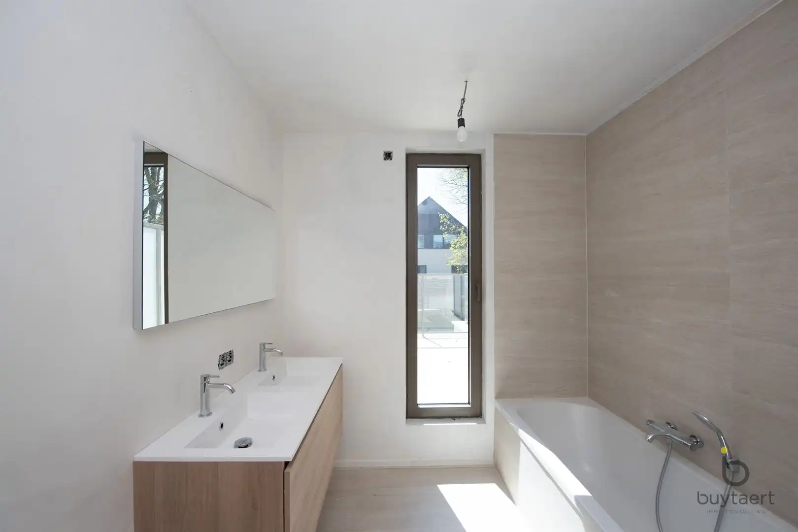 Energiezuinge woning met 3 slpks te s'Gravenwezel. foto 22