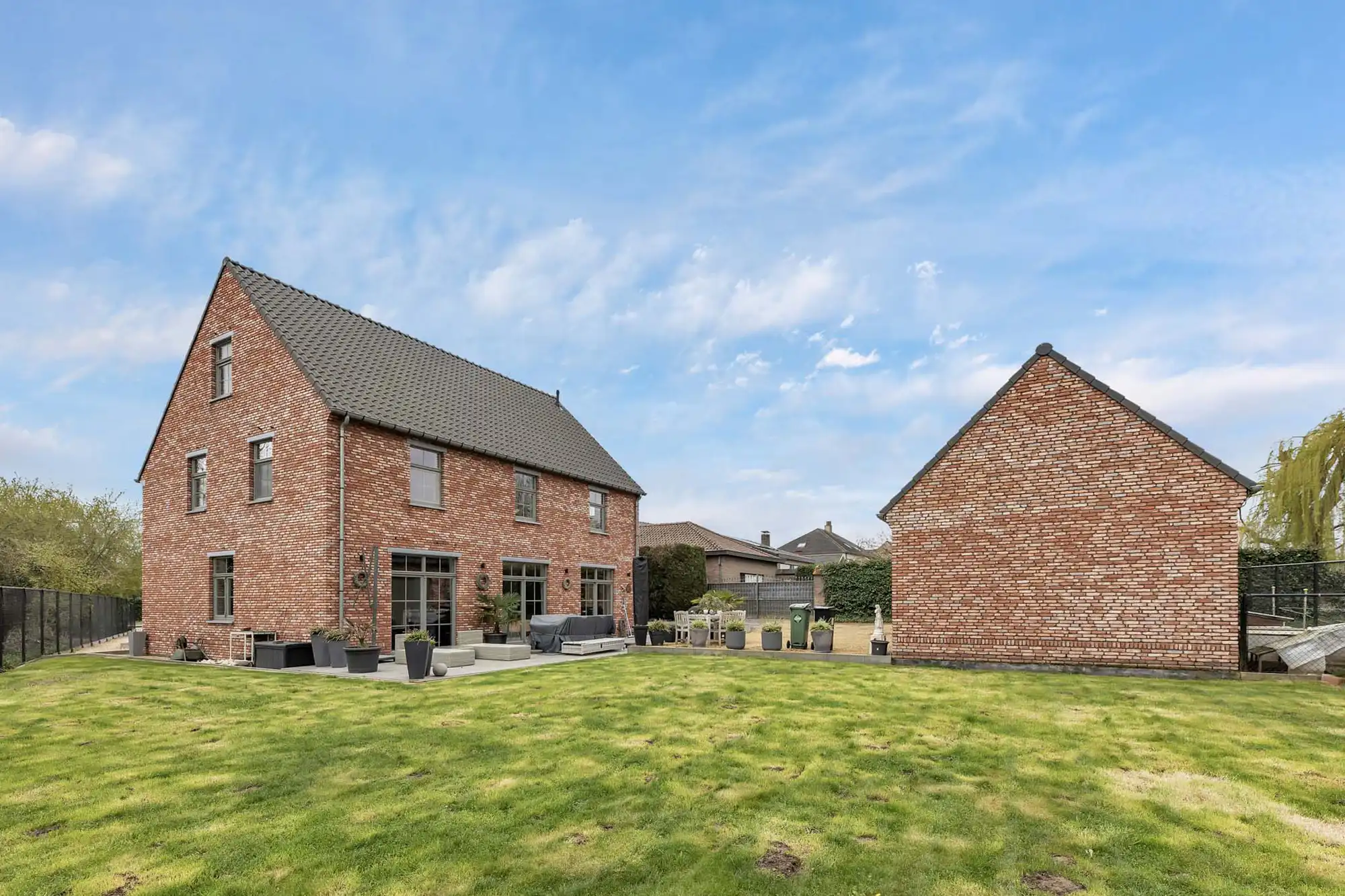 Landelijke woning met uitzicht op het groen foto 4