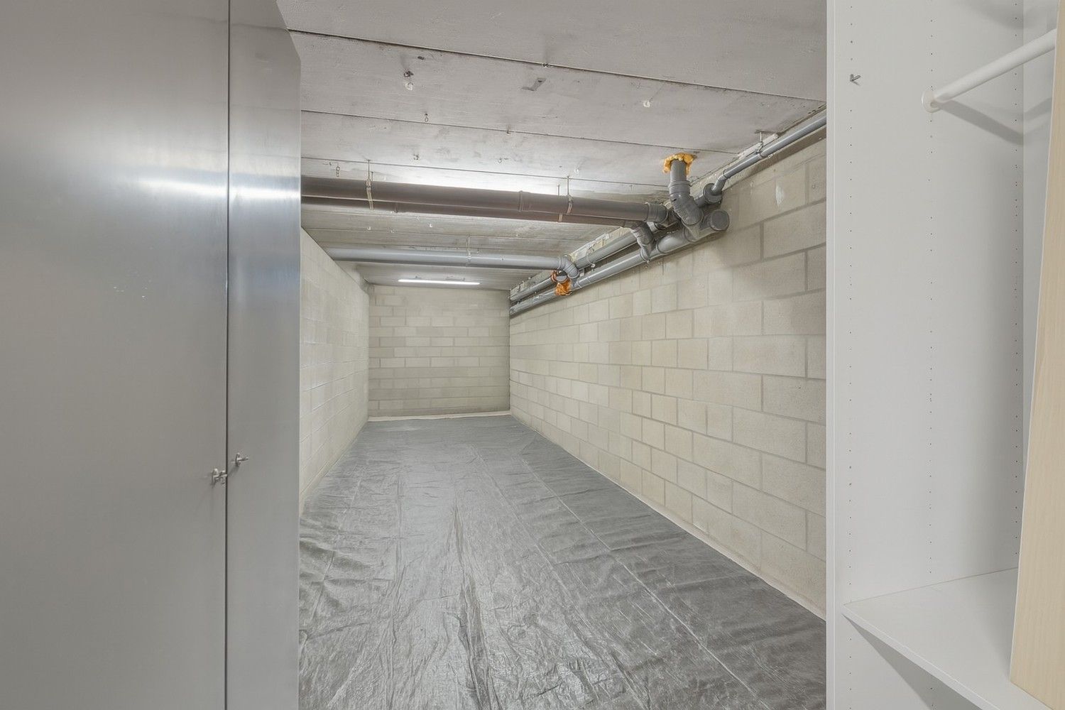 Instapklare en lichtrijke duplex met terras, garage én drie slaapkamers foto 30