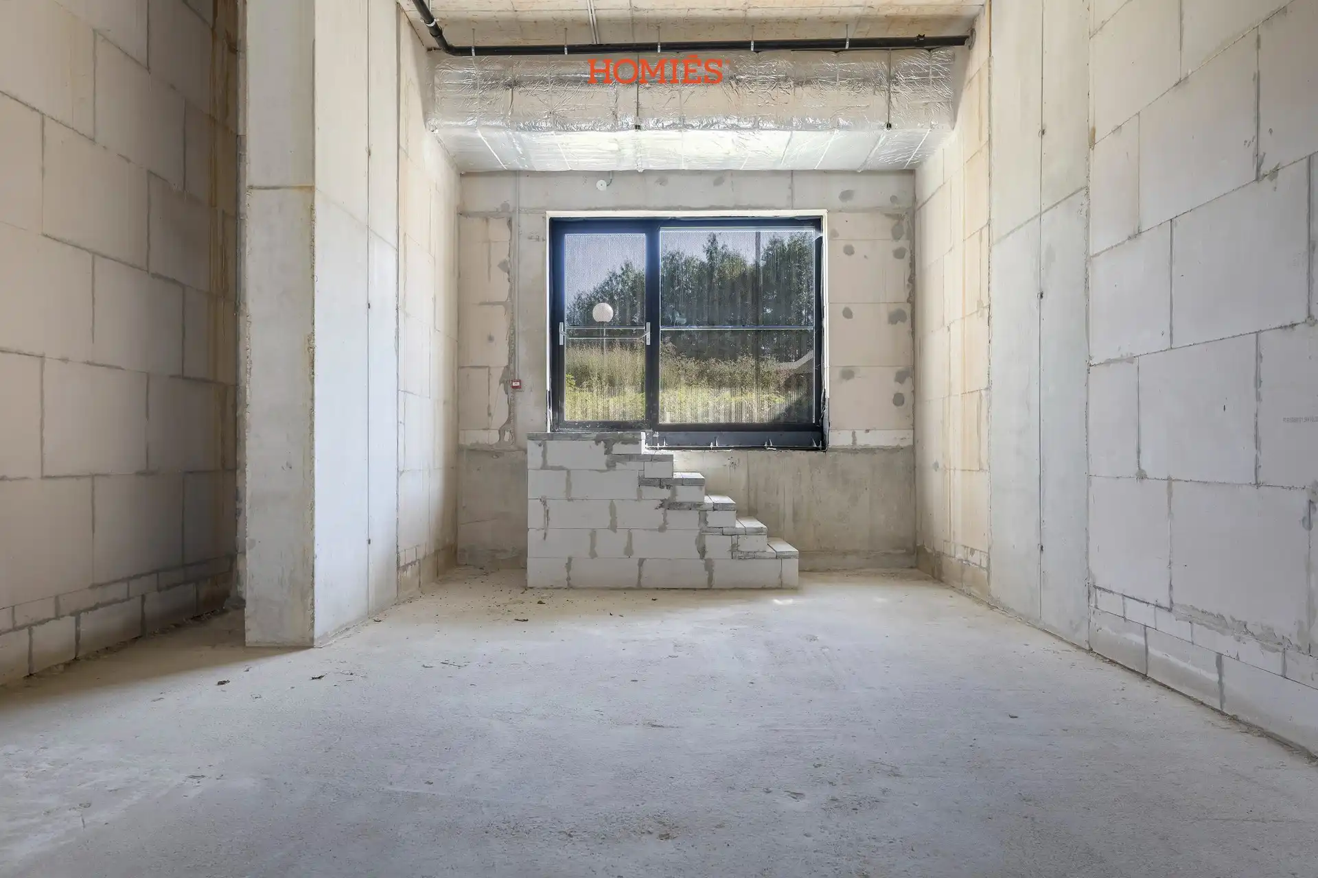 Ruim handelspand aan de Leuvense Vaartkom foto 6