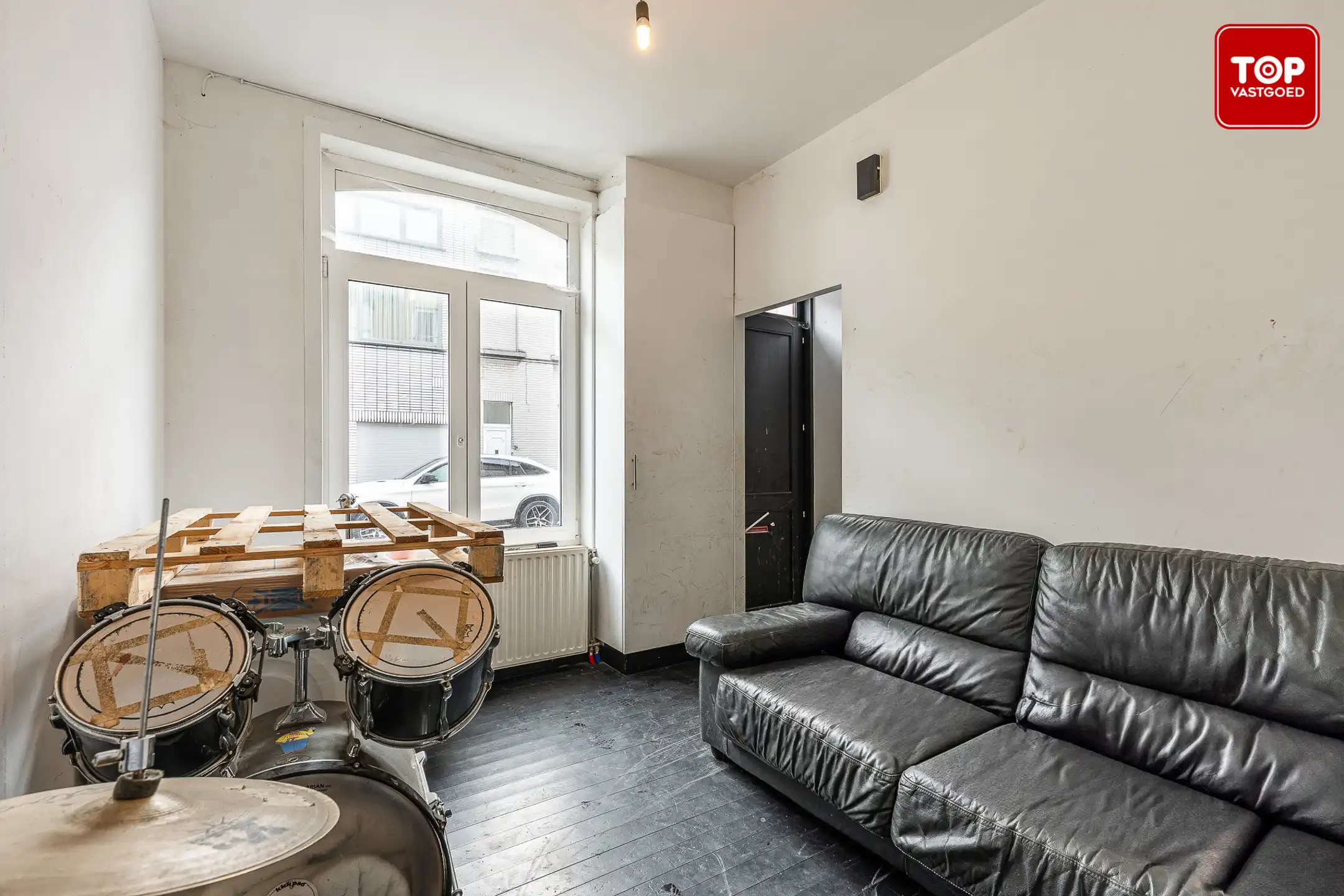 Gezellige instapklare rijwoning met een TOP ligging foto 4