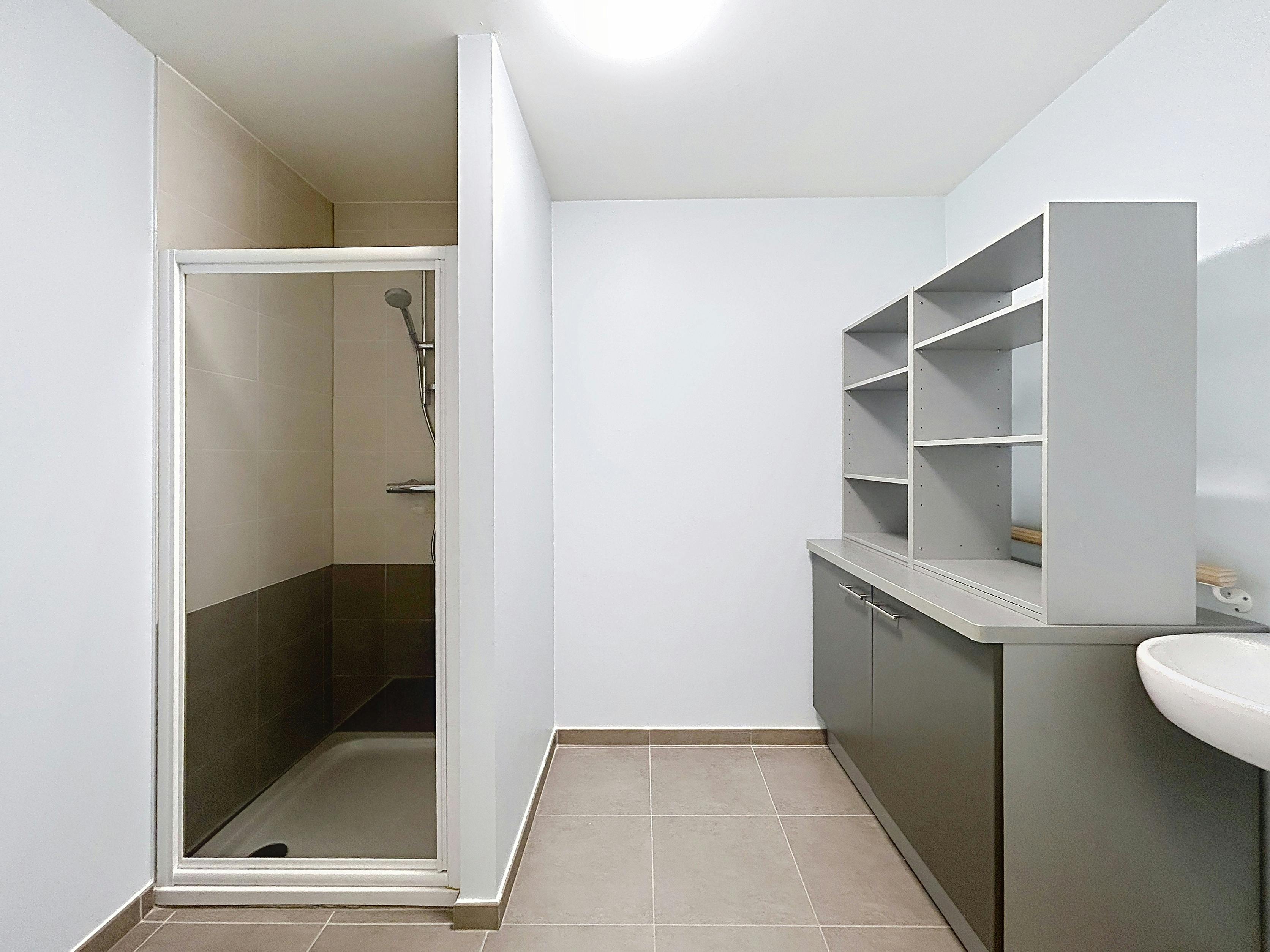 Half-open woning te huur in Heule foto 10