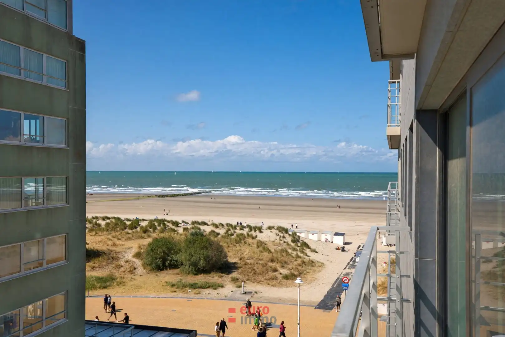 Super gelegen appartement met 1 slaapkamer! foto 2