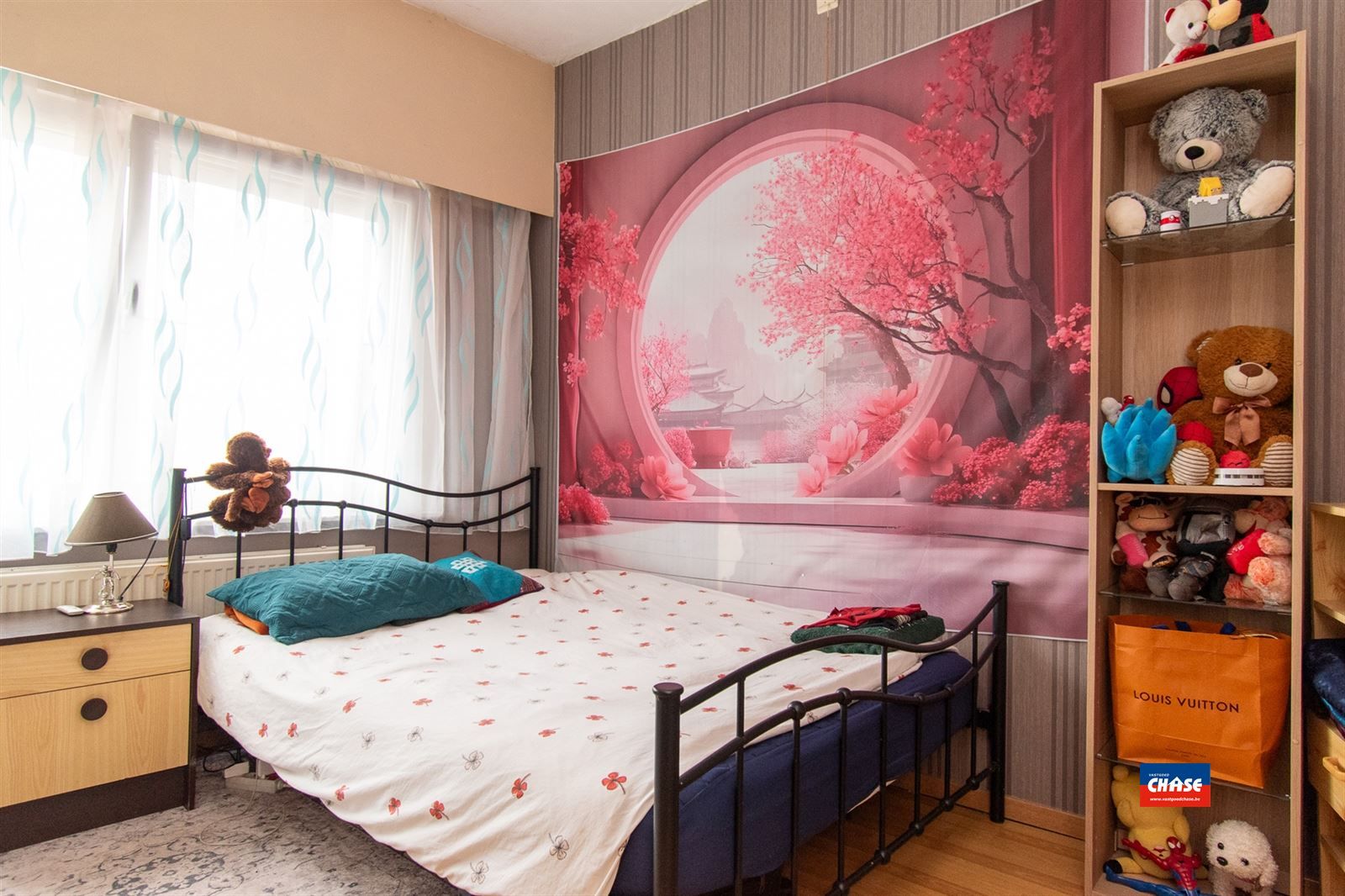 Instapklare woning met 2 tot 3 slaapkamers en mooie tuin foto 11