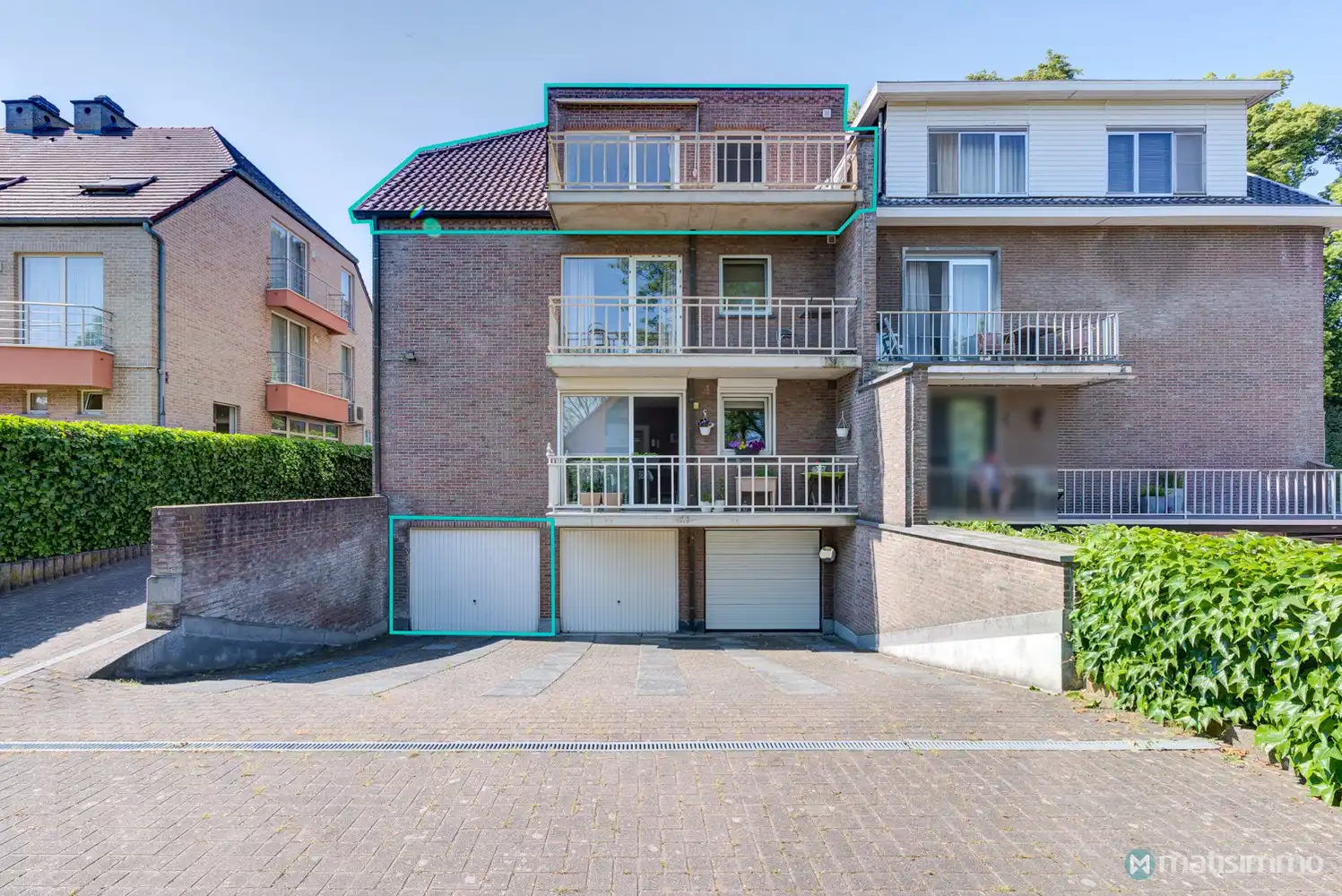 GUNSTIG GELEGEN APPARTEMENT MET 2 SLAAPKAMERS, GARAGE EN AUTOSTAANPLAATS TE BILZEN foto 15