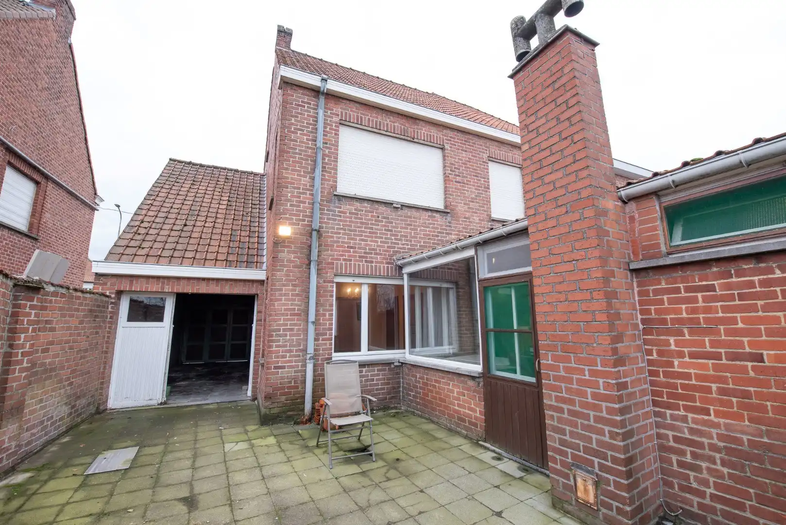 🎉 OPENDEUR zaterdag 13/06 🎉  Iedereen welkom van 10u30 t.e.m. 11u30! Te koop in Waregem – Halfopen bebouwing met renovatiepotentieel! foto 15
